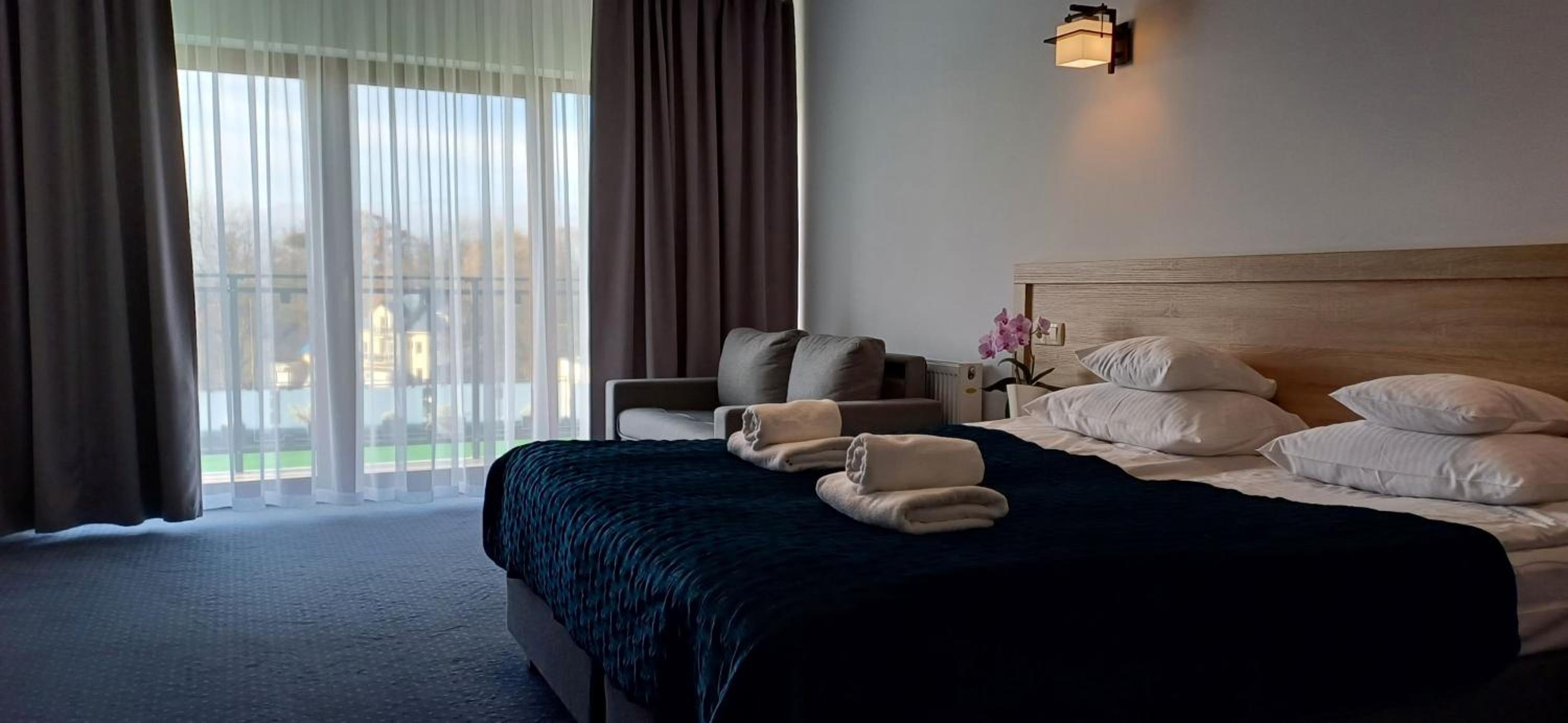 Sunset Spa en Rewal — hotel room