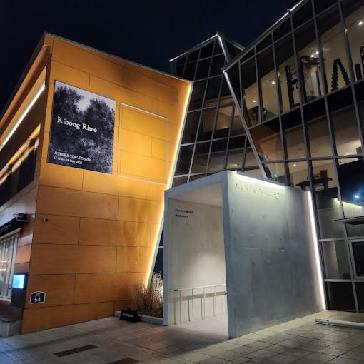 'Hanok Hanok' Boutique stay Hotel Seoul - 2min from Gyeongbokgung Palace station
