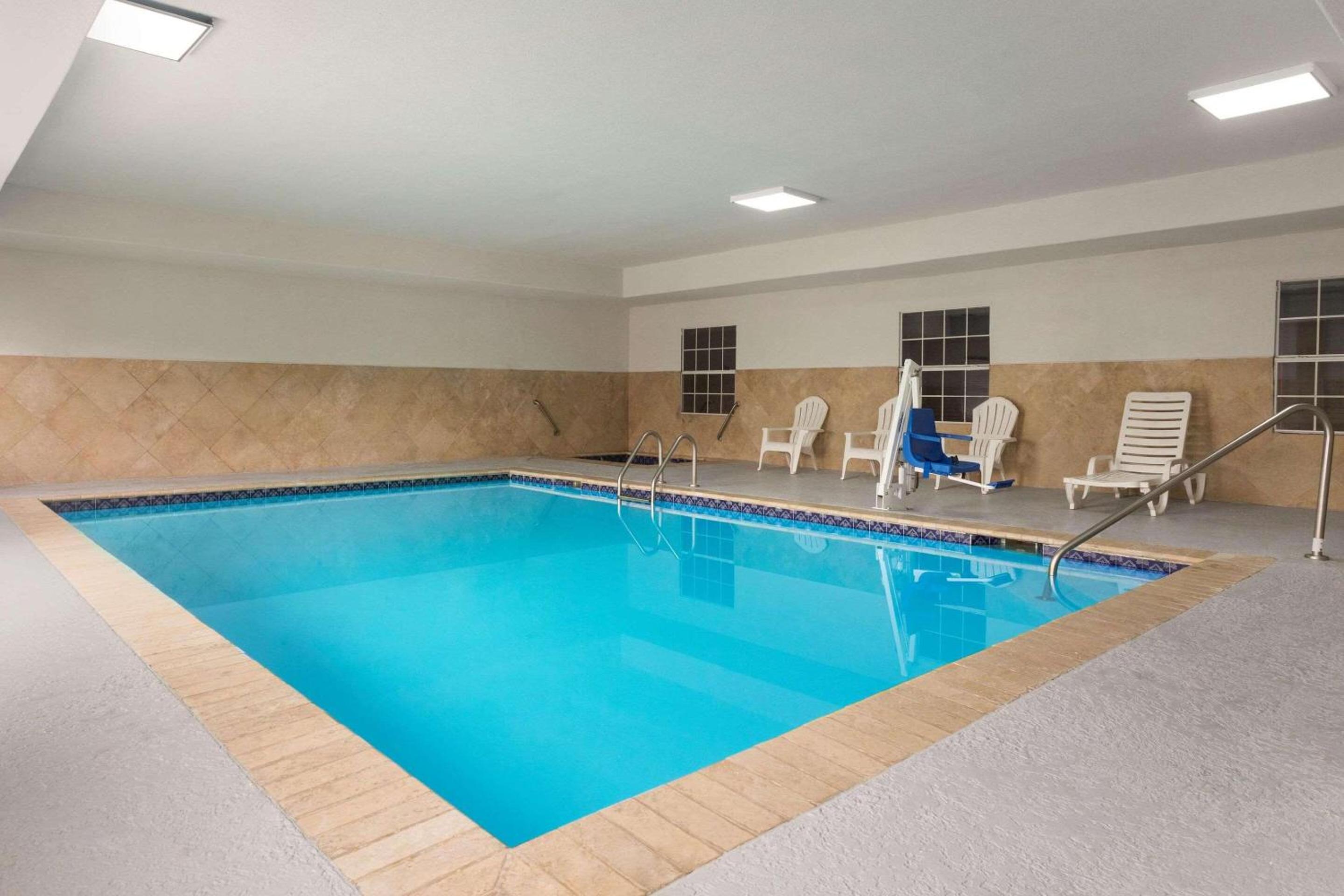 Country Inn & Suites by Radisson, Jackson-Airport, MS, Φωτογραφία 11