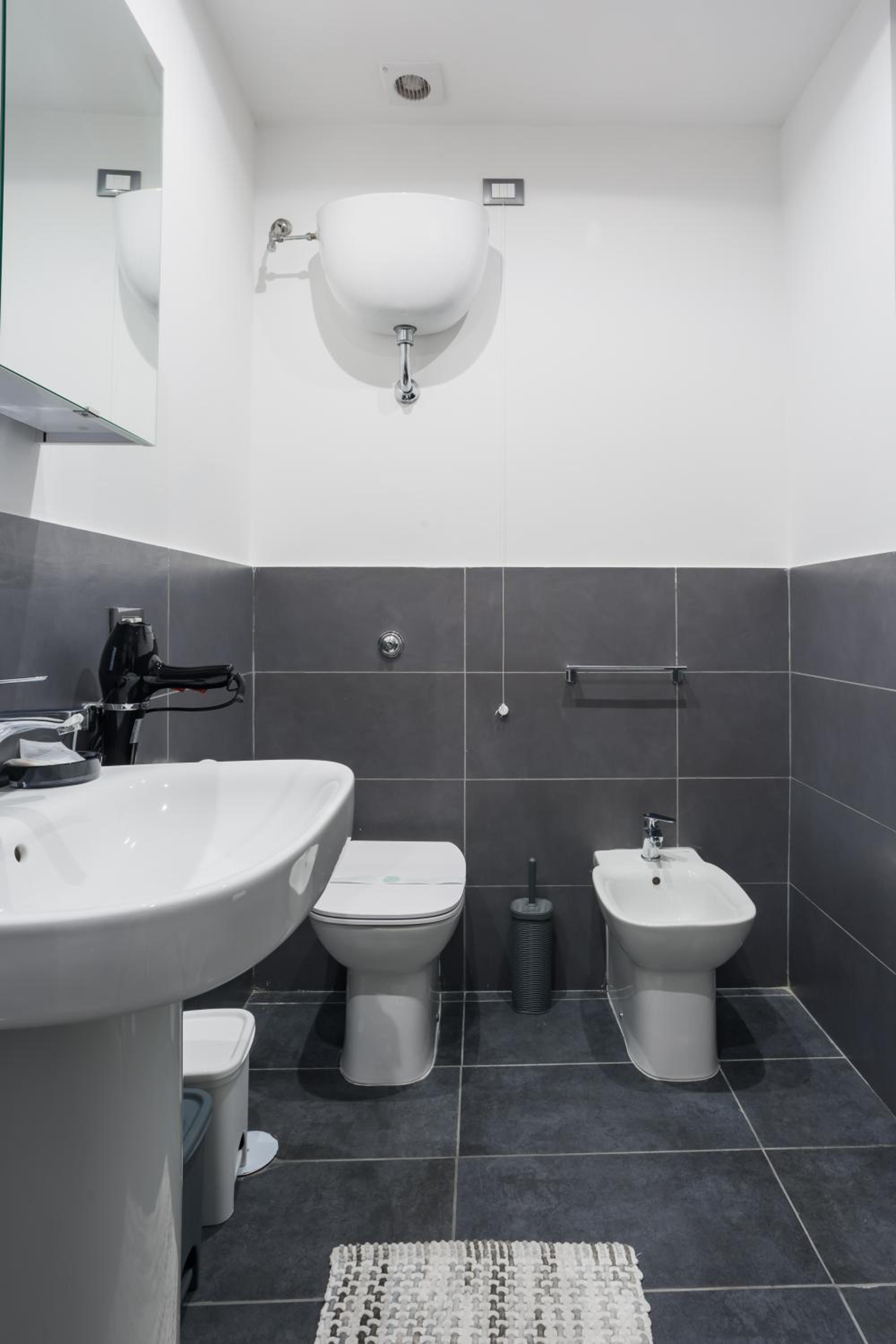 Napolidays Toledo Apartment By Dimorra