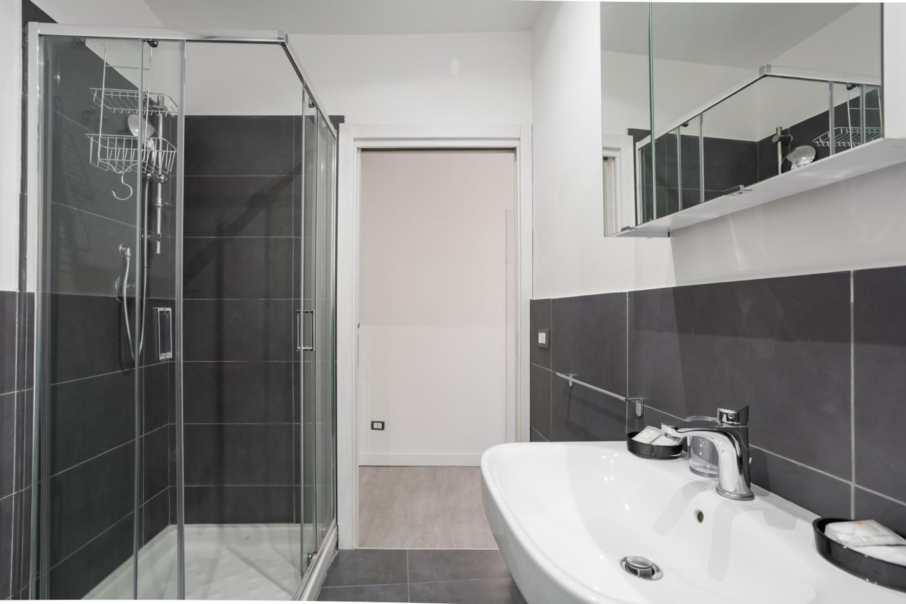 Napolidays Toledo Apartment By Dimorra