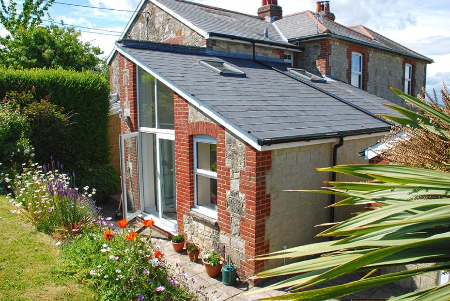 Maytime Cottage