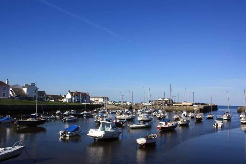 Escape to the Country Bolt Hole Cardigan Bay West Wales view 4