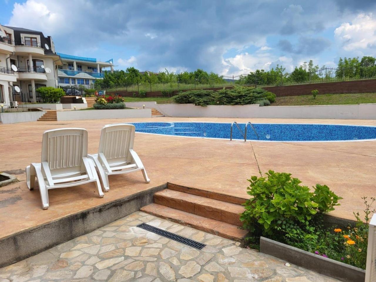 Lovely 3 Room Apartment not far from Sunnybeach