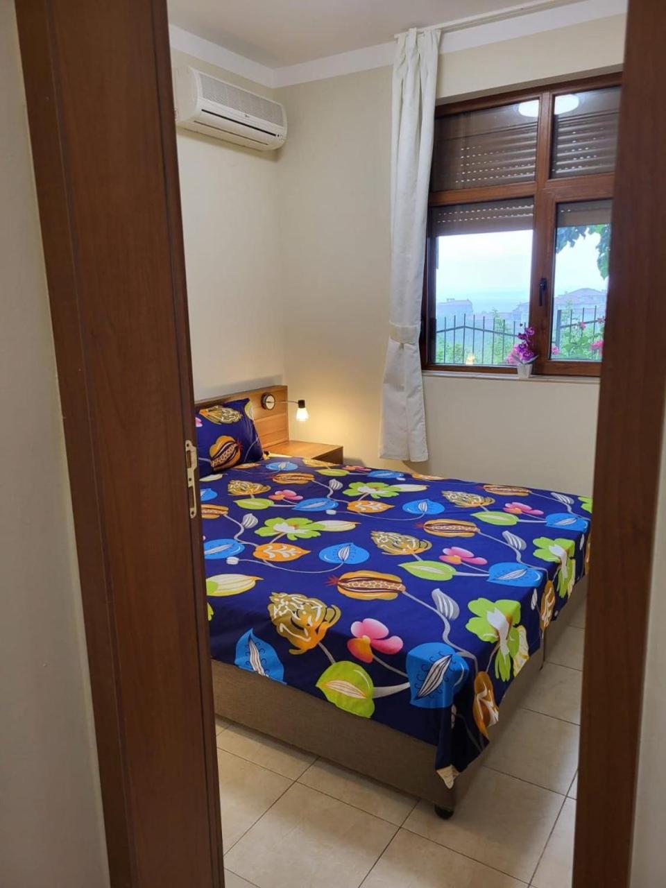 Lovely 3 Room Apartment not far from Sunnybeach