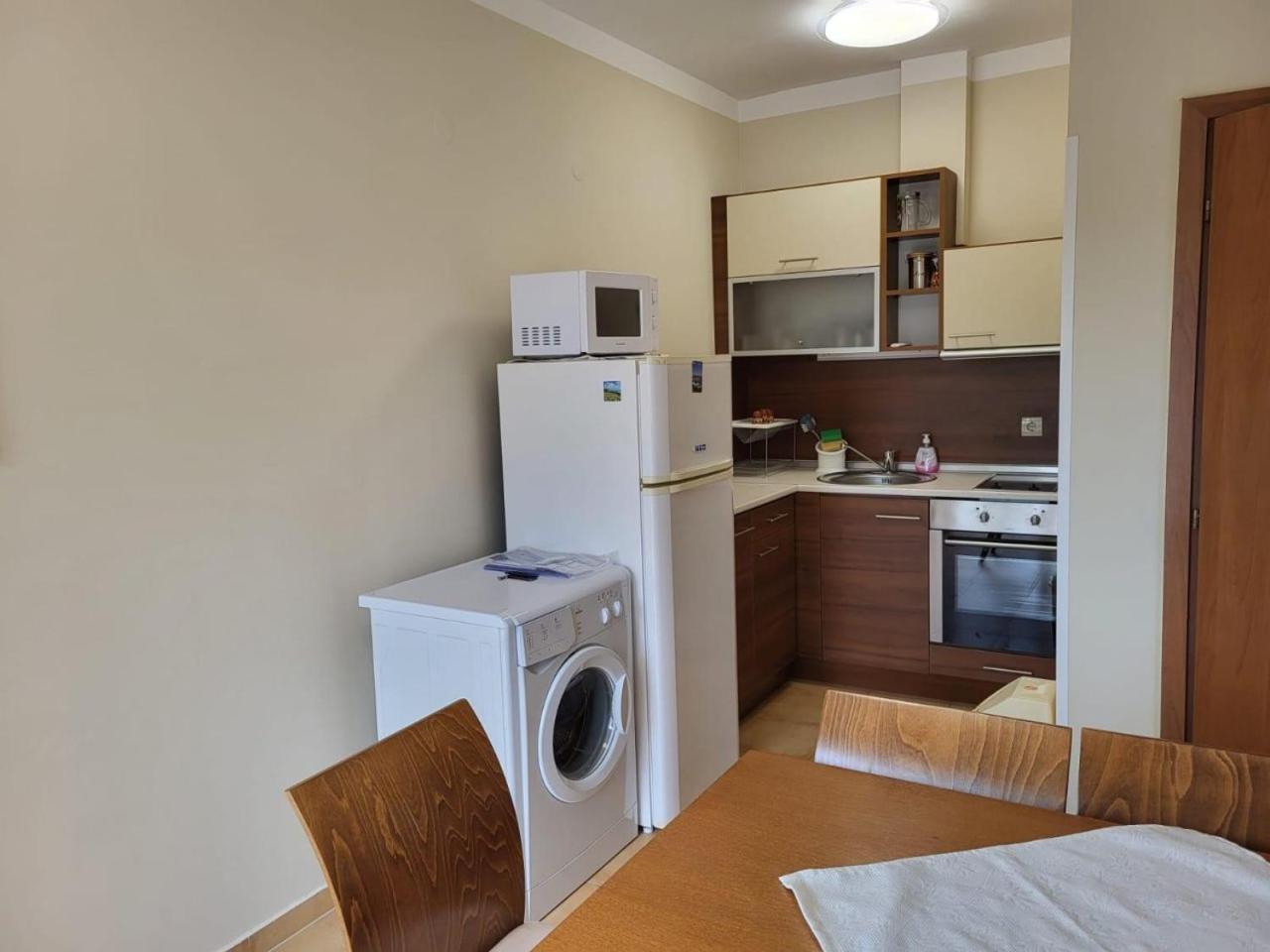 Lovely 3 Room Apartment not far from Sunnybeach