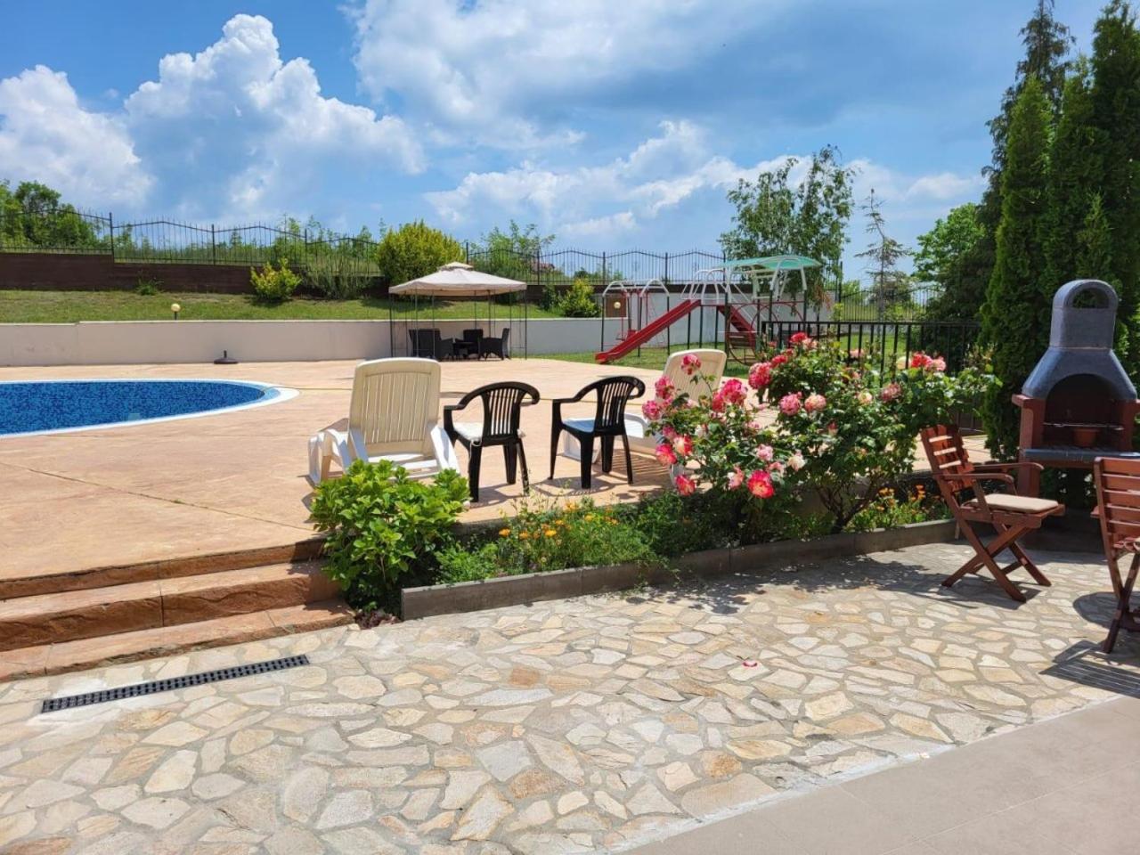 Lovely 3 Room Apartment not far from Sunnybeach