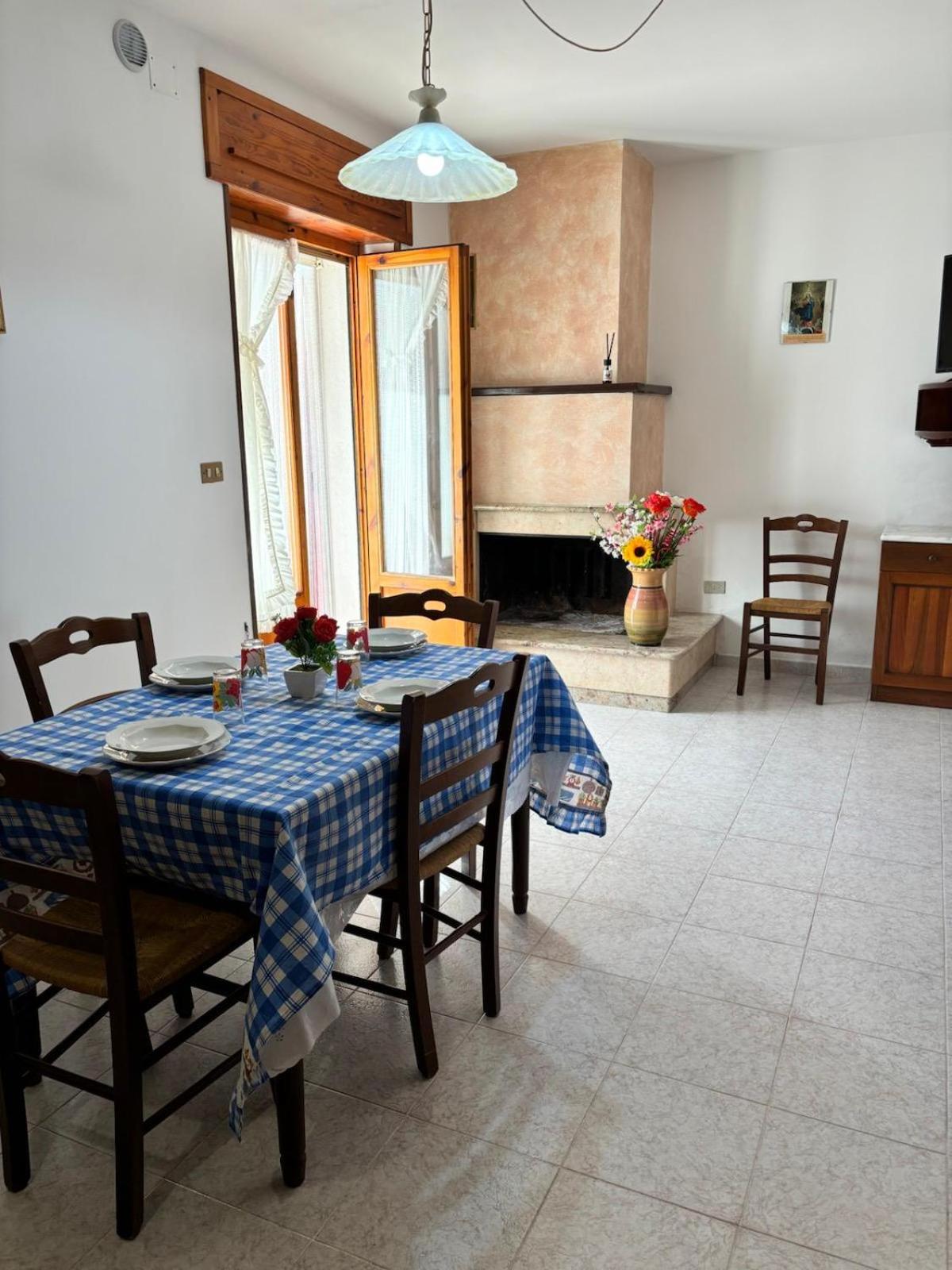 Villetta La Fara view 4
