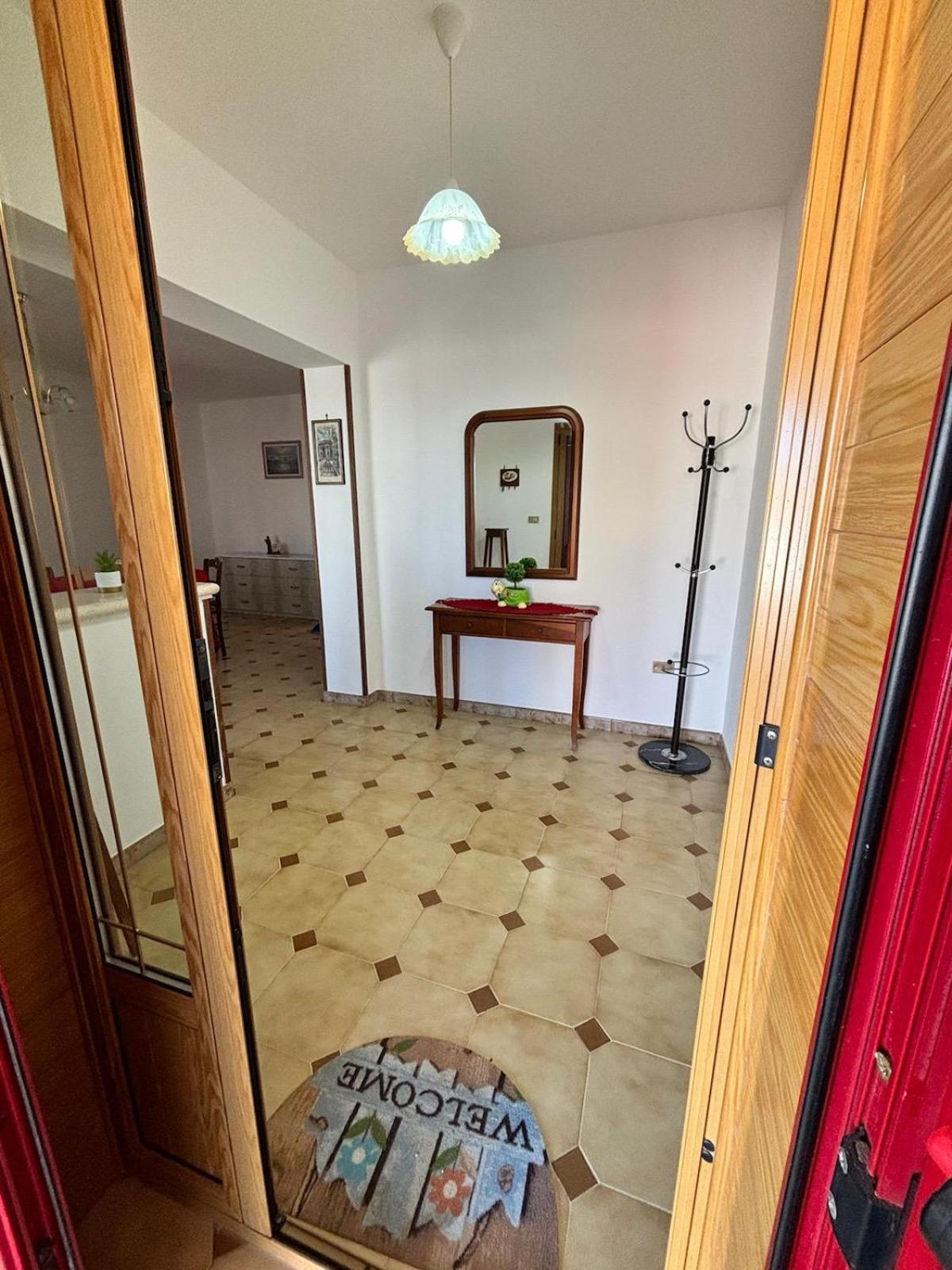 Villetta La Fara view 5