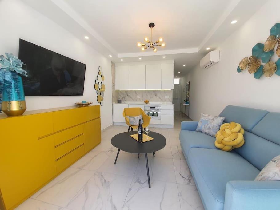 MAGNÍFICO Apartamento - VISTAS AL MAR Los Cristianos