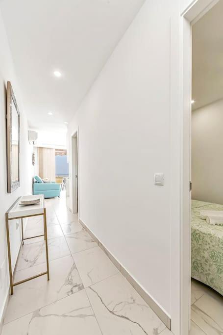 MAGNÍFICO Apartamento - VISTAS AL MAR Los Cristianos