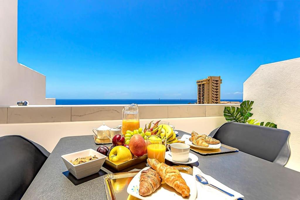 MAGNÍFICO Apartamento - VISTAS AL MAR Los Cristianos