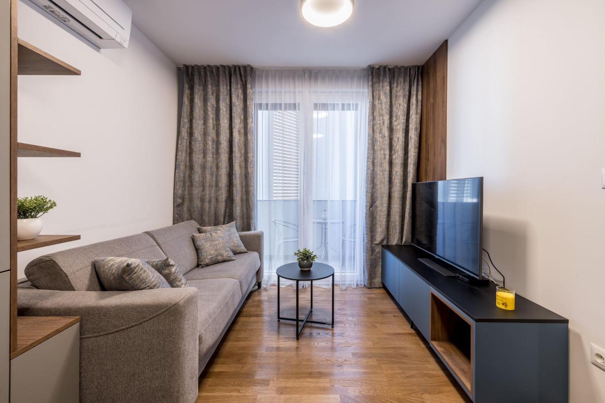 Blue Luxury Apartment photo 3