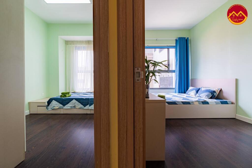 Apartment 2Br near Tan Son Nhat airport - Luxury