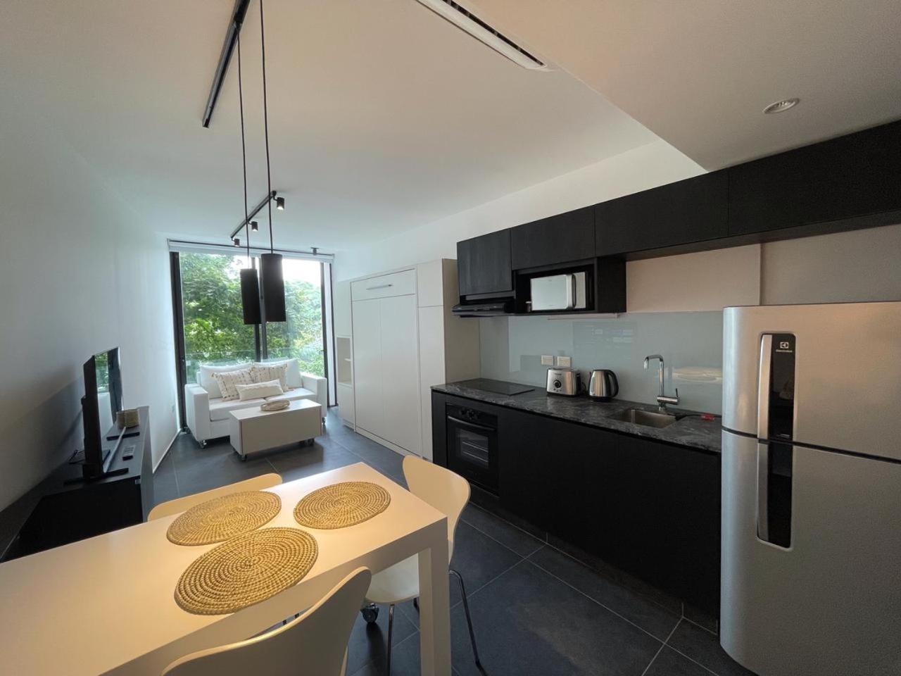 Moderno Monoambiente Plaza Rocha By Lofter