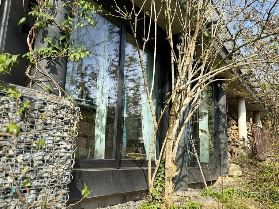 Charming Tiny Garden House for two