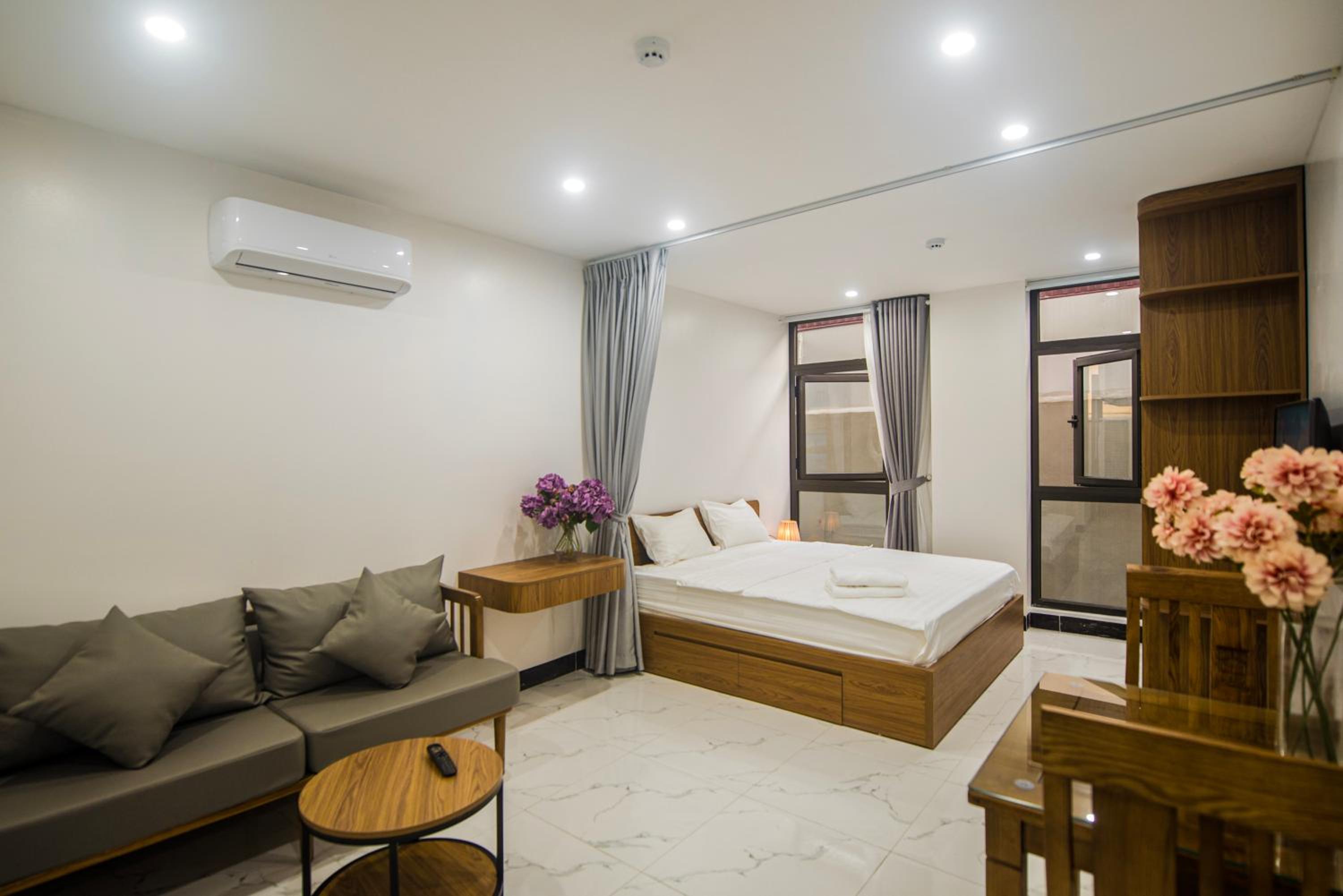 Confetti Apartment Nguyễn Công Trứ