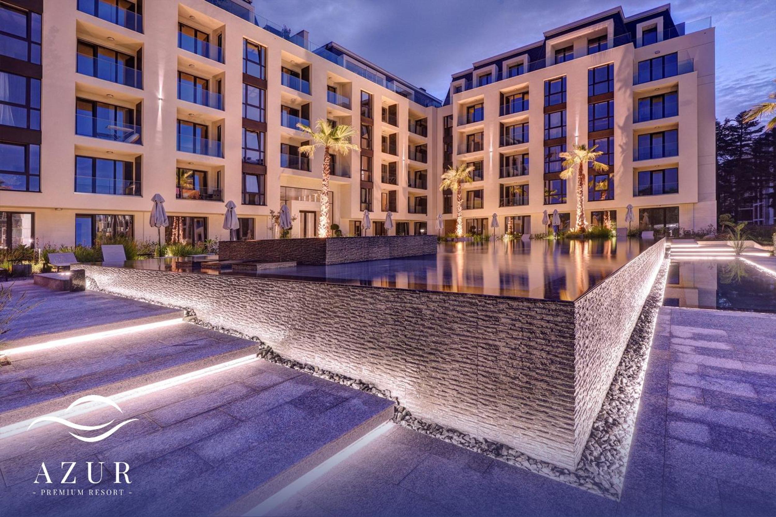 Azur Premium Resort
