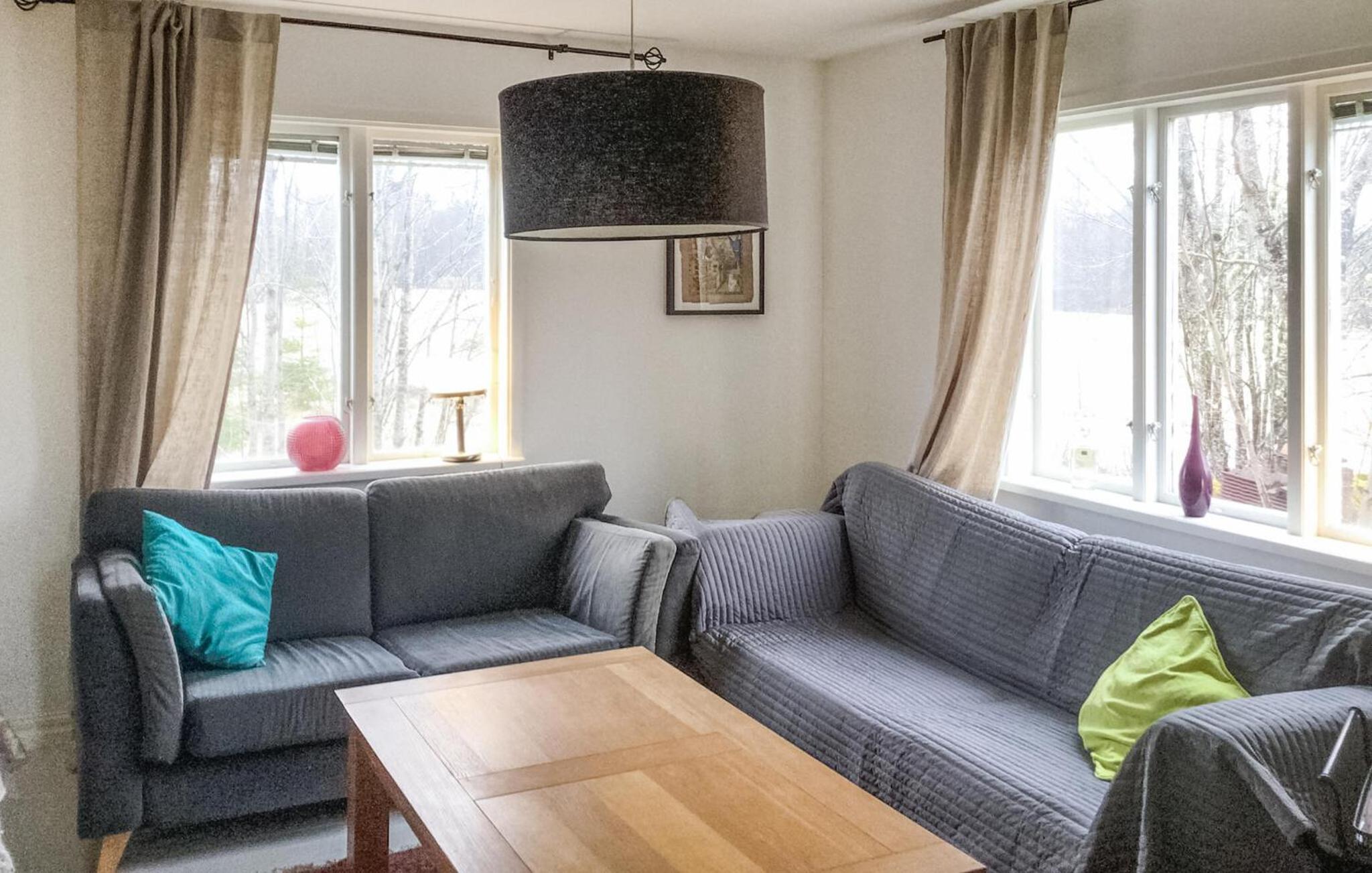 4 Bedroom Cozy Home In Östervåla view 2