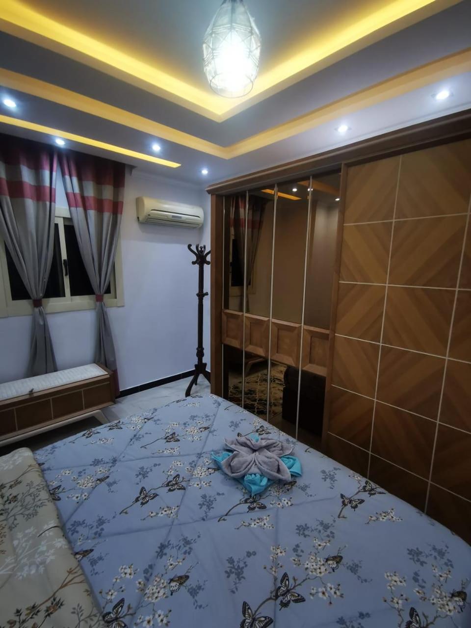 Sidi Beshr Luxury apartment Side Seaview