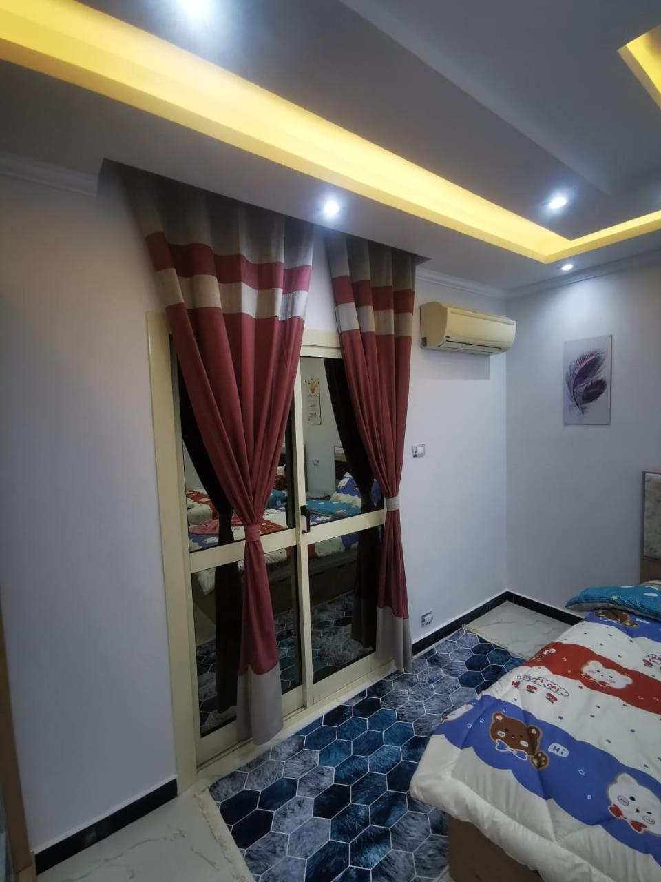 Sidi Beshr Luxury apartment Side Seaview