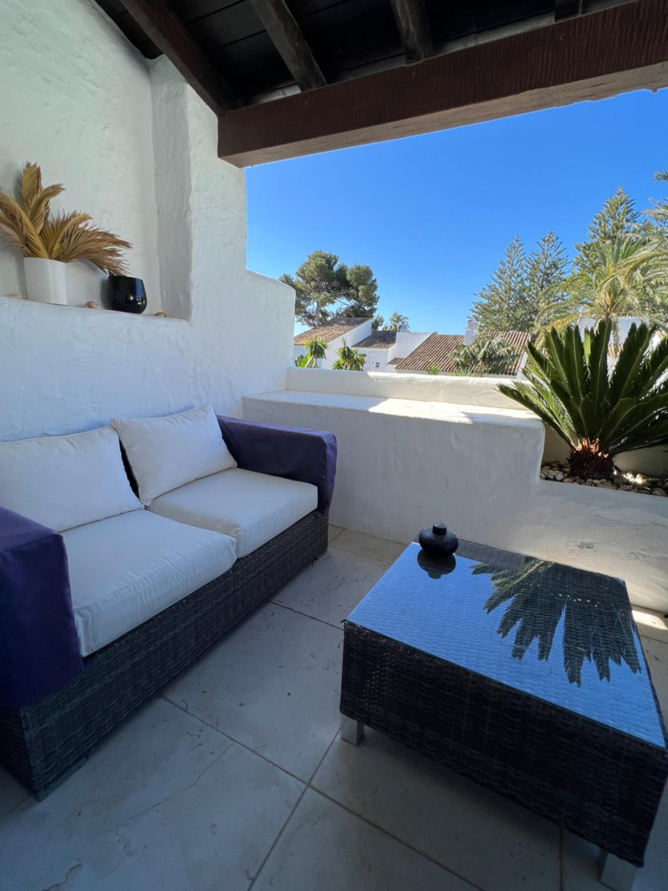 Luxury Suite in Puente-Romano photo 2