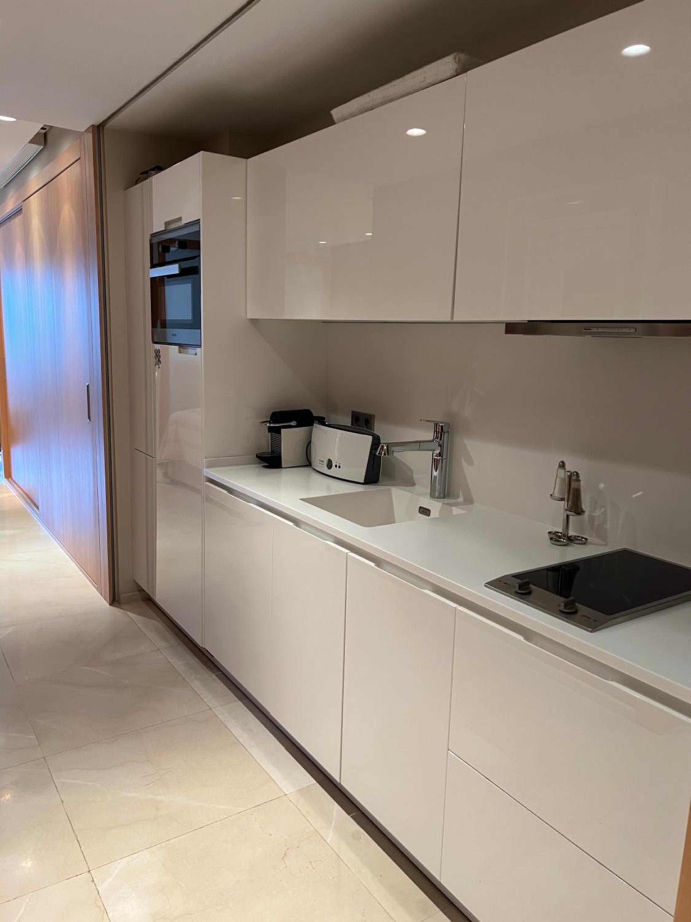 Luxury Suite in Puente-Romano photo 5