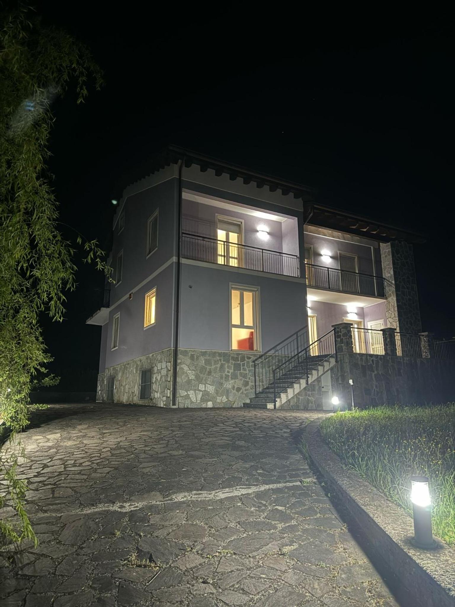 Villa Lilla 2 view 3
