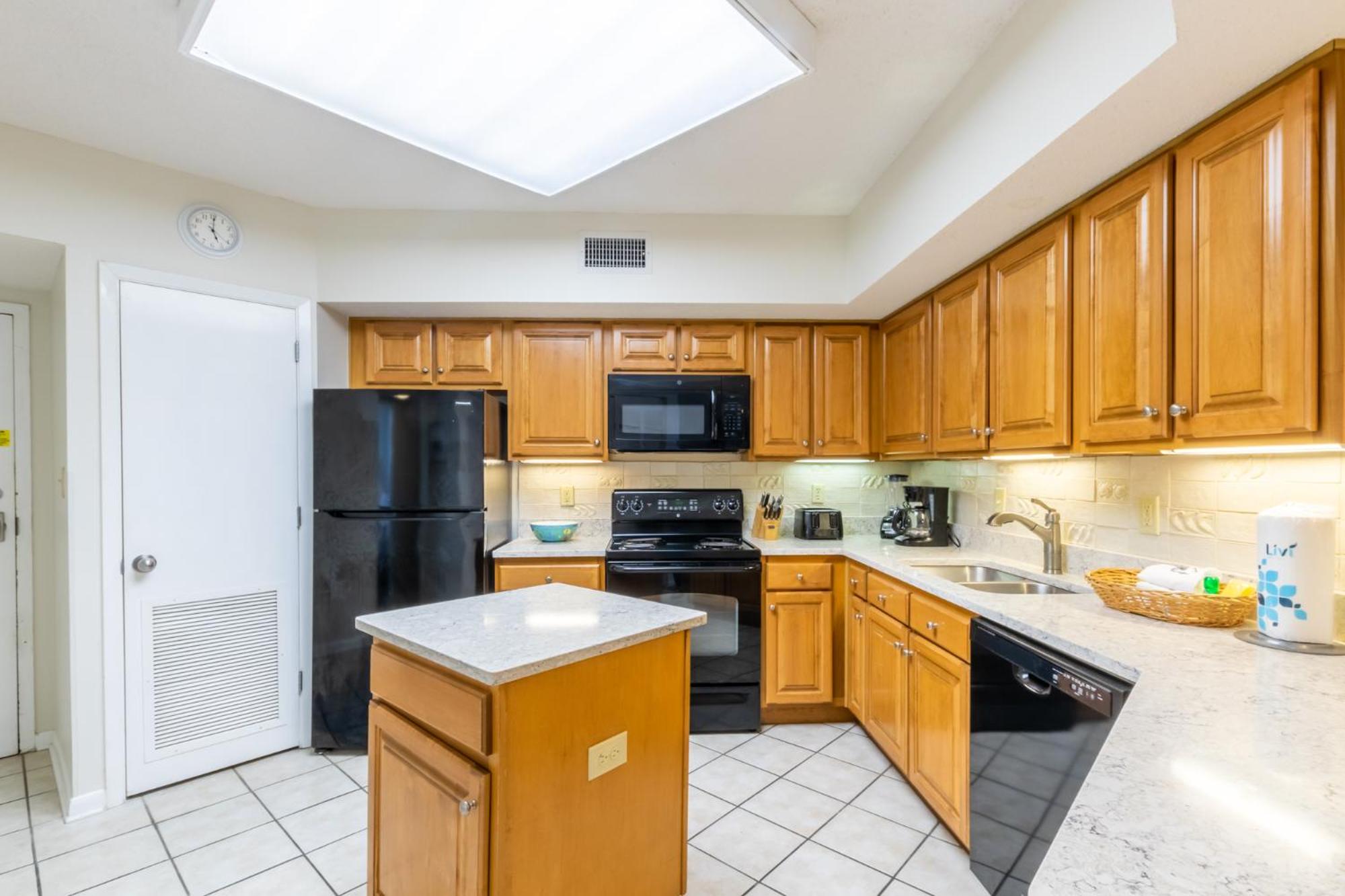 Windward Pointe 704 view 4