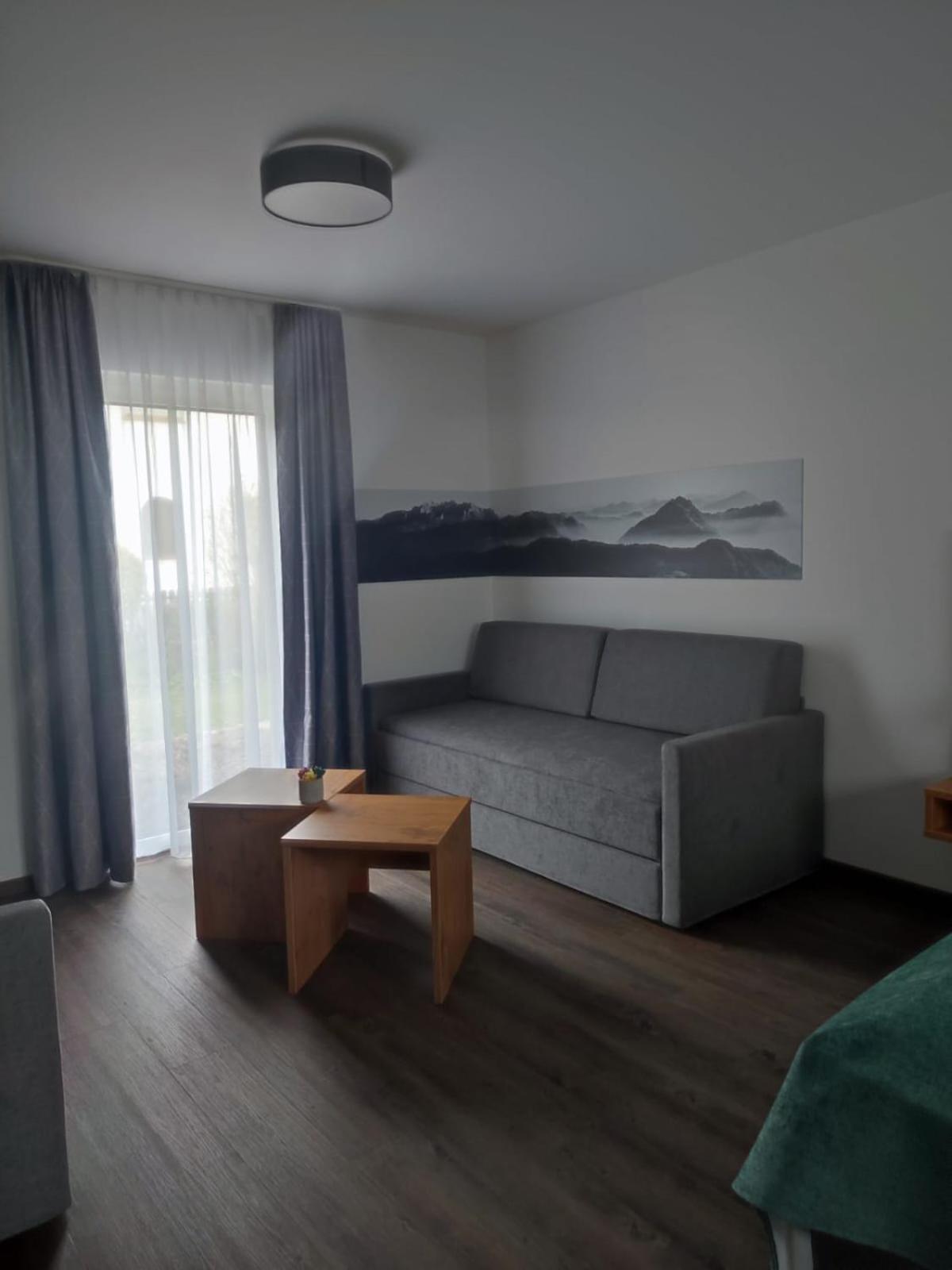 Hotel & Appartements Nice Garni