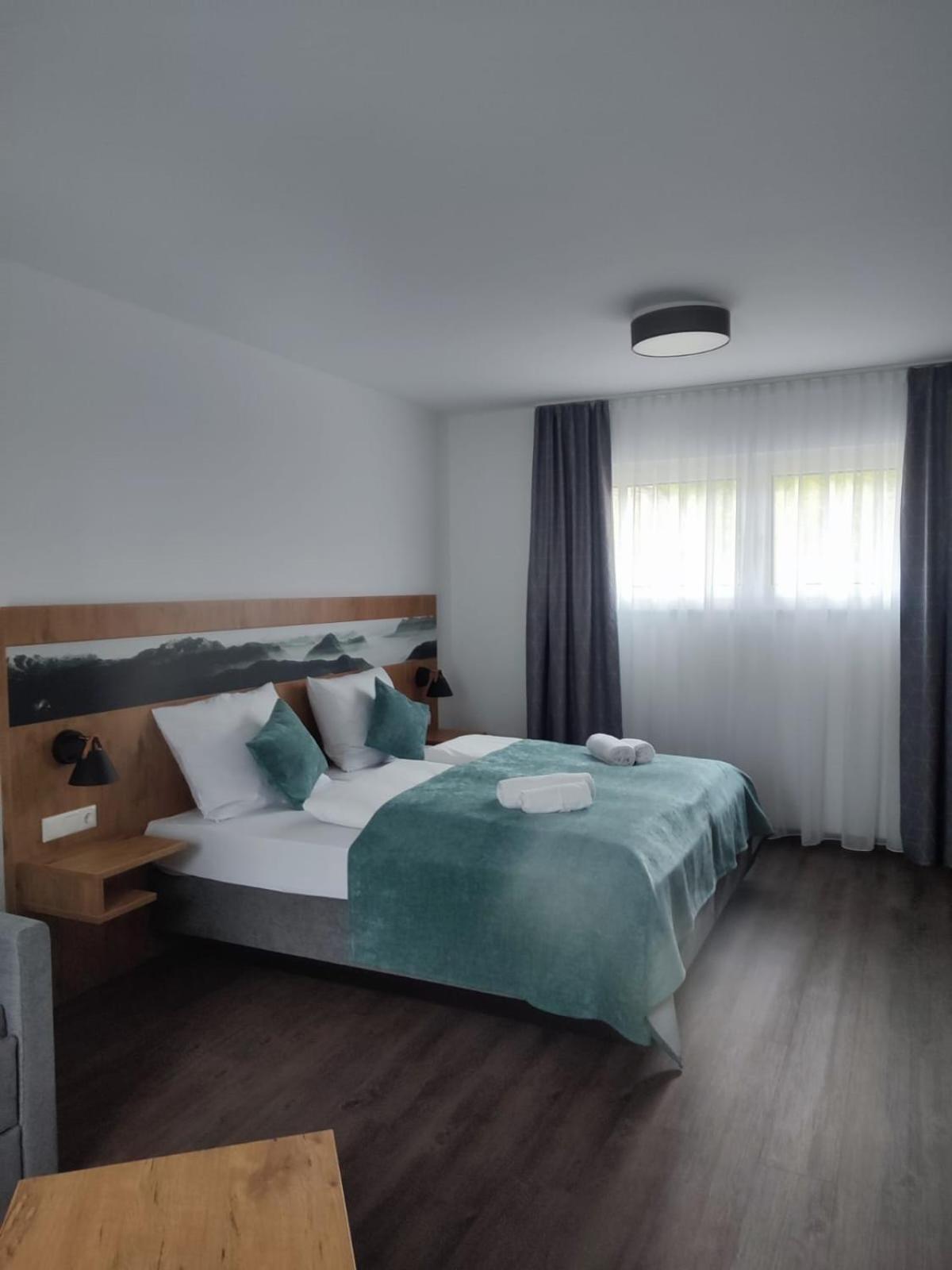 Hotel & Appartements Nice Garni