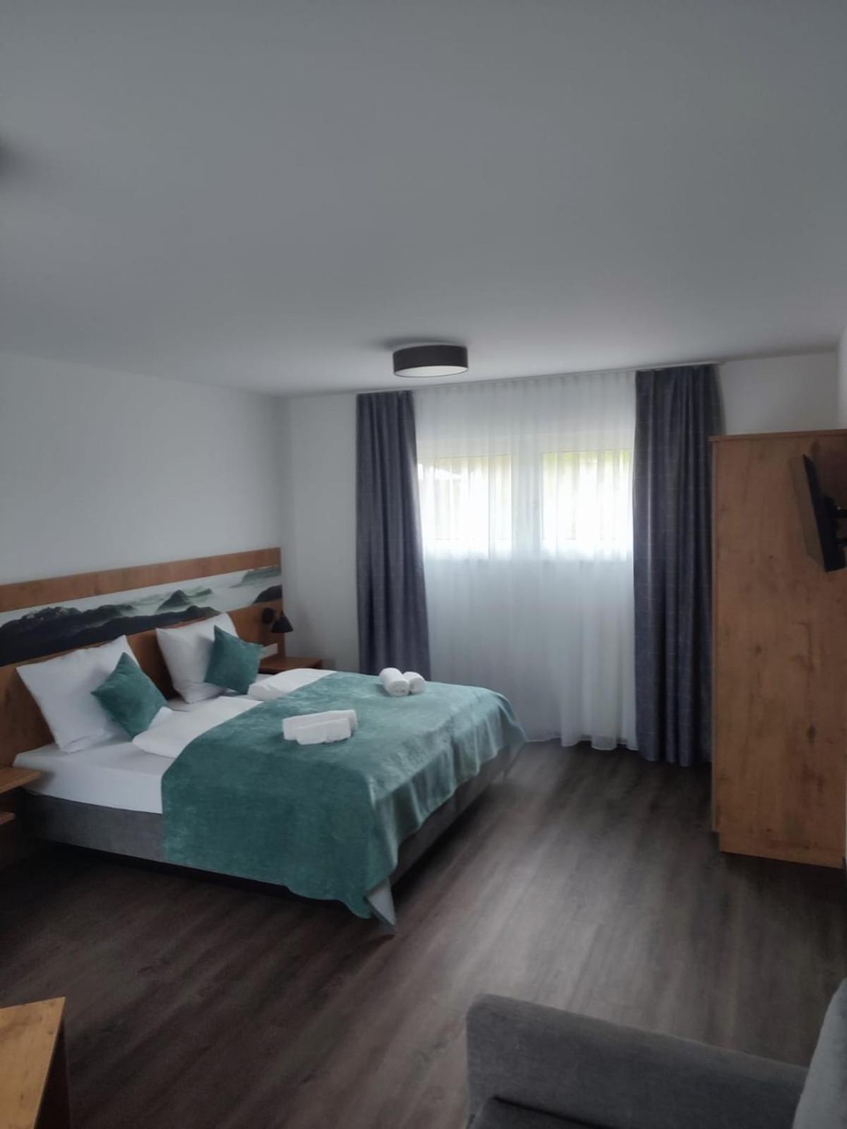 Hotel & Appartements Nice Garni