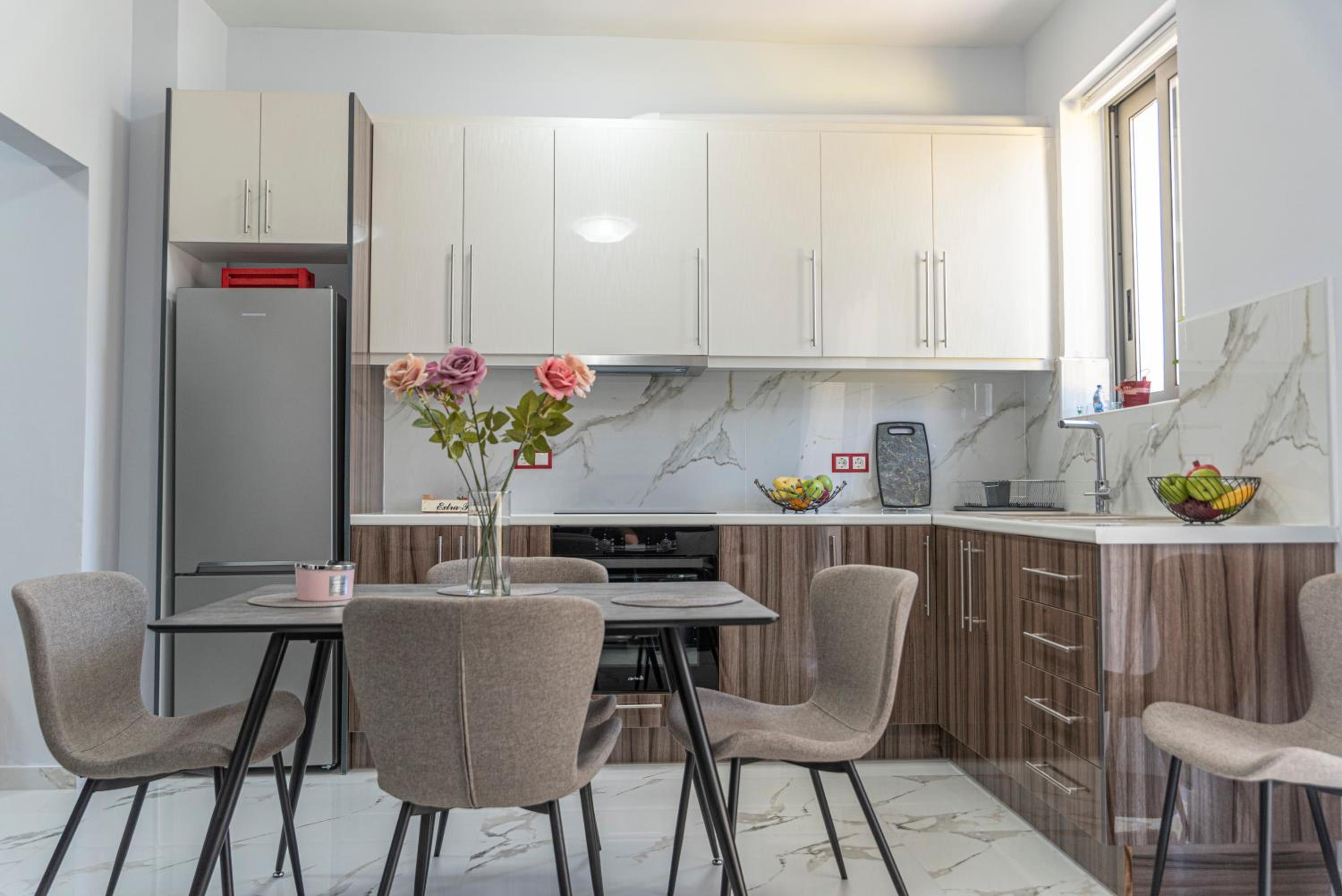 Nikisapartments Kalamata photo 5