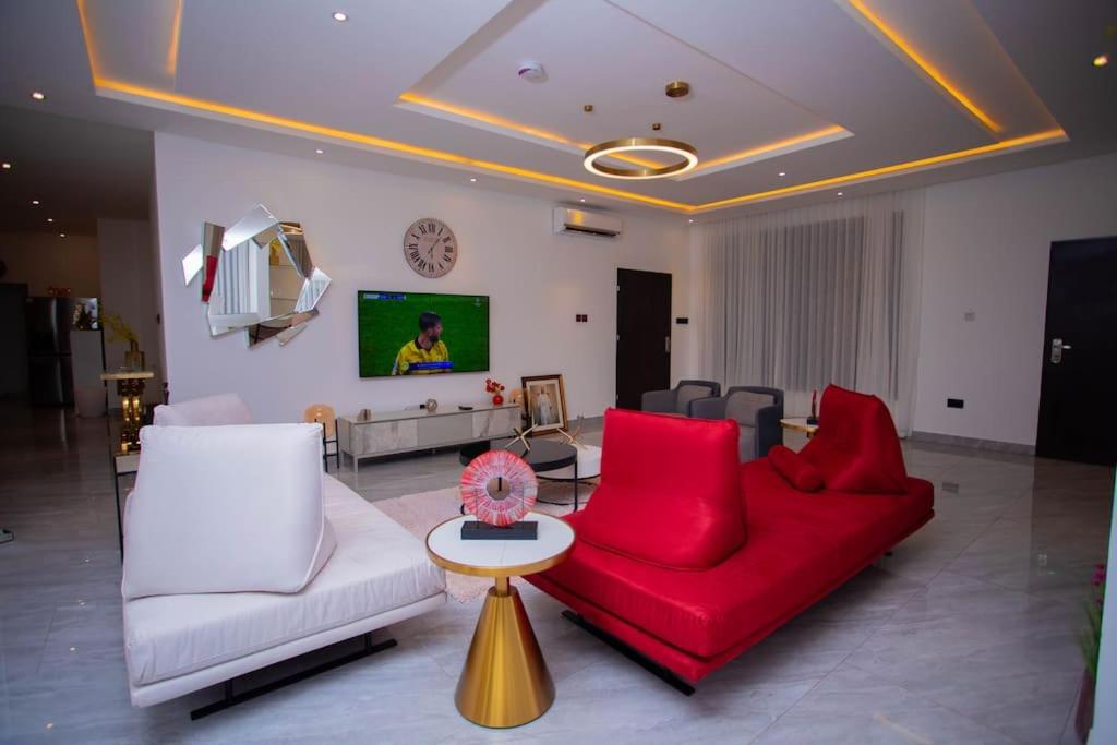The Pearl - Skyline - Penthouse view 4