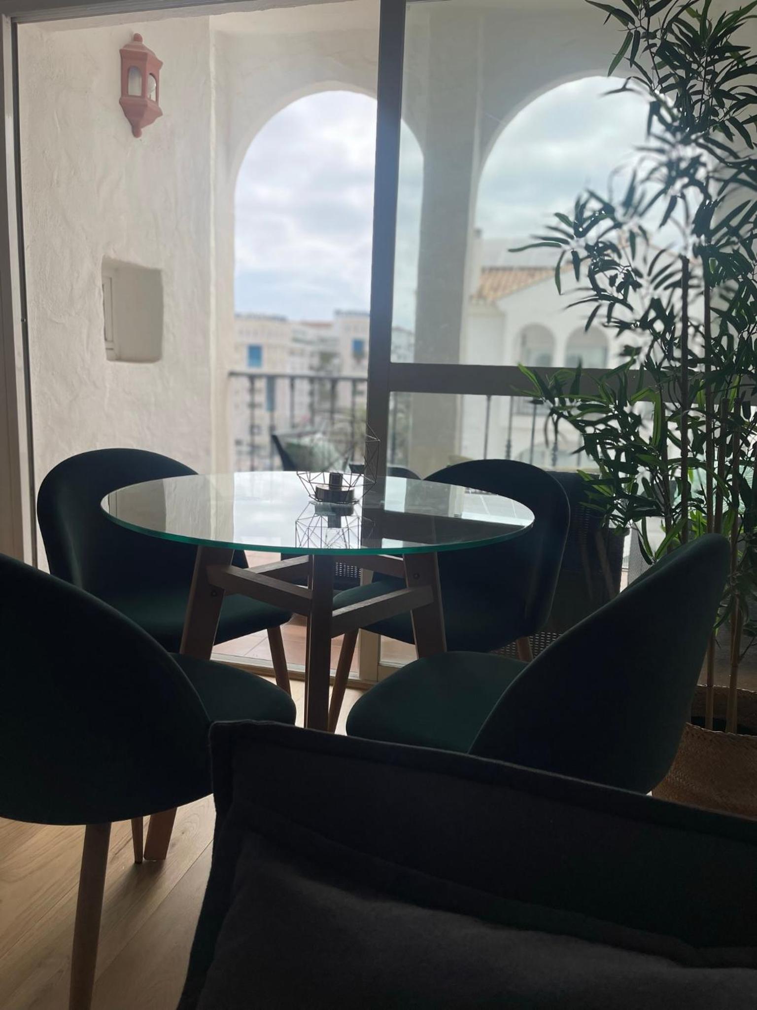 Apartamento privado en hotel occidental puerto Banús photo 4