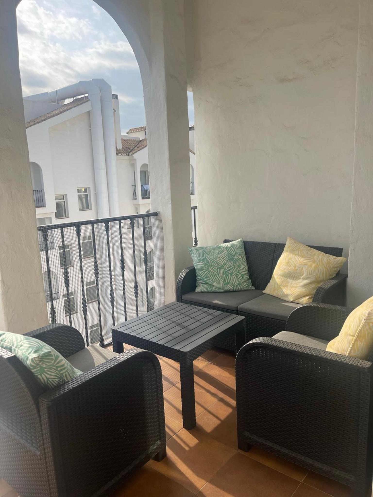 Apartamento privado en hotel occidental puerto Banús photo 2