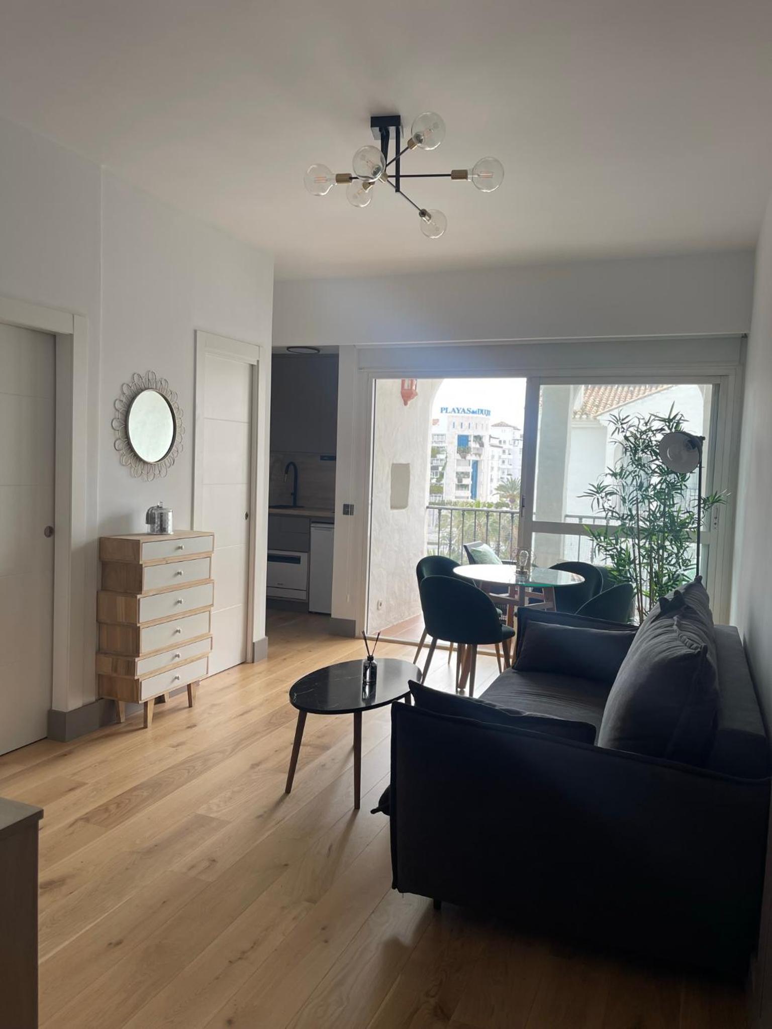 Apartamento privado en hotel occidental puerto Banús