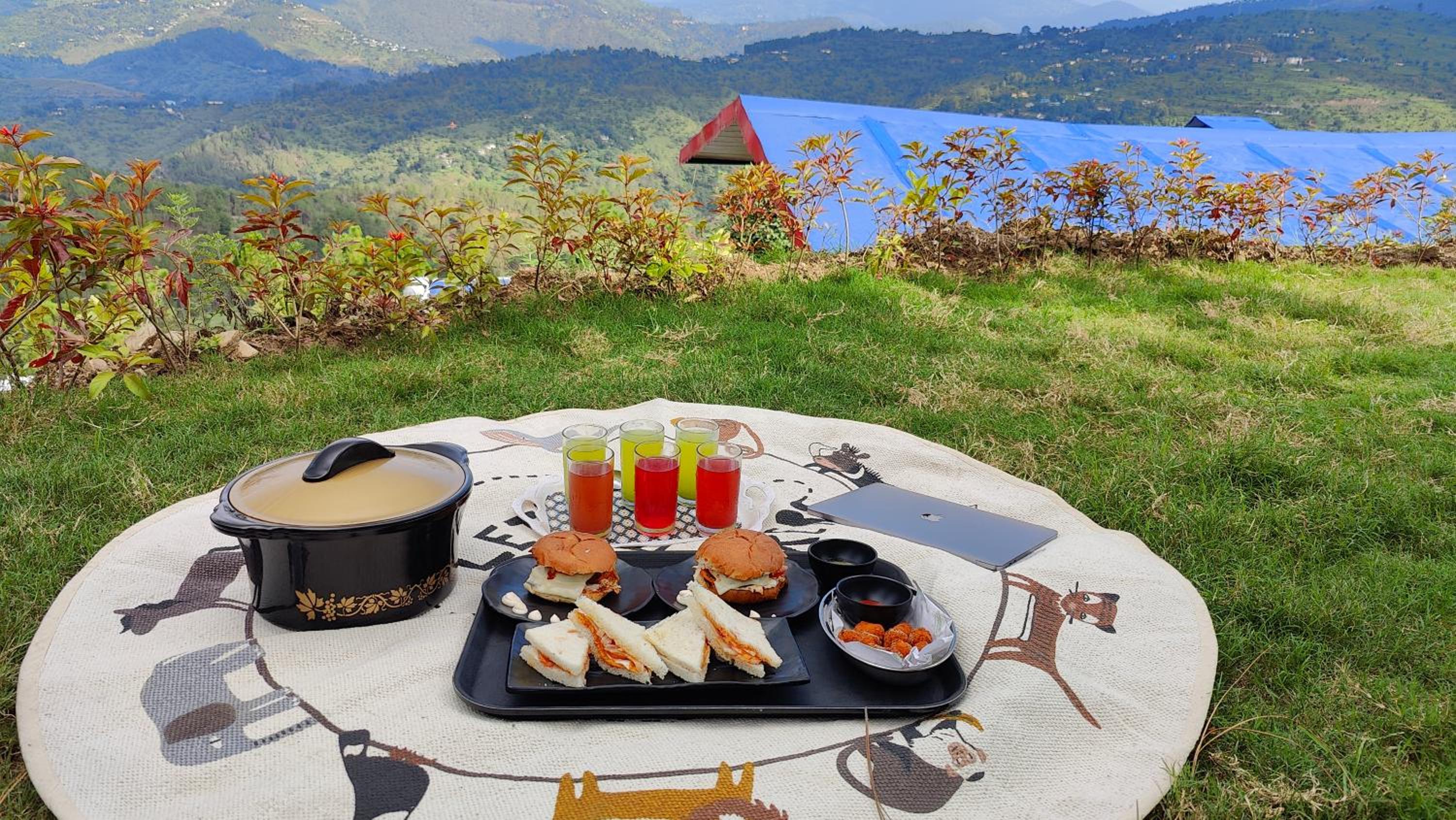 Adaara Retreat - Pet Friendly Cottages, Almora