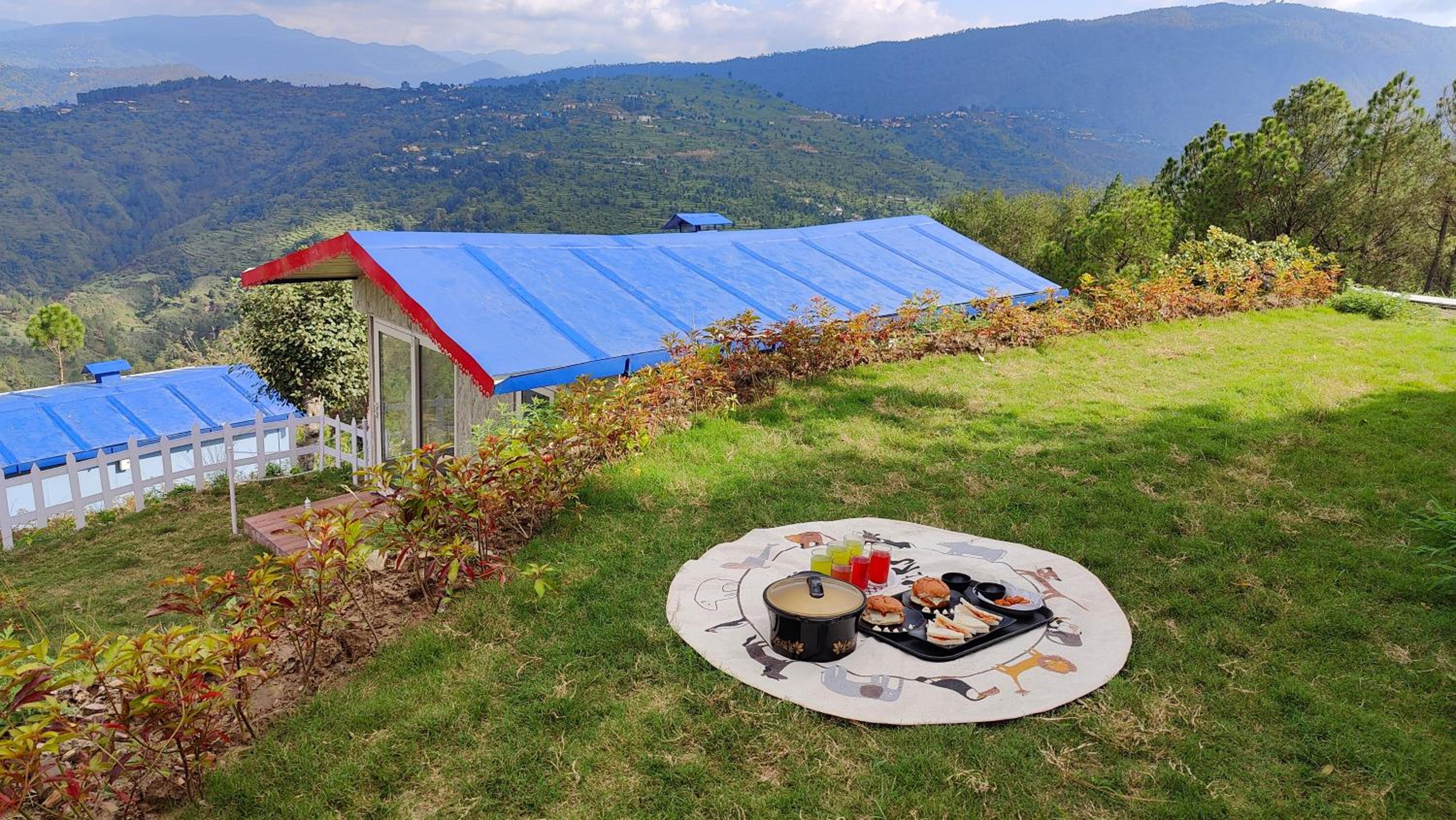 Adaara Retreat - Pet Friendly Cottages, Almora