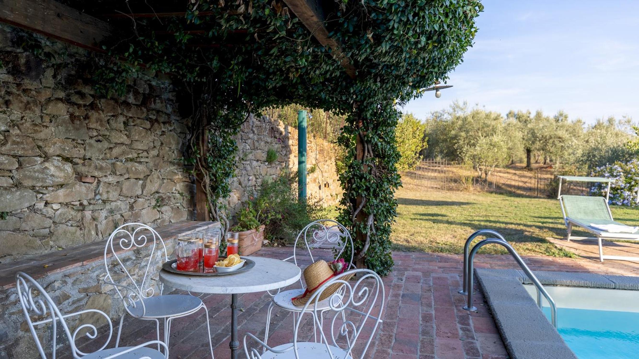 VILLA TREGGIAIA 12&2, Emma Villas