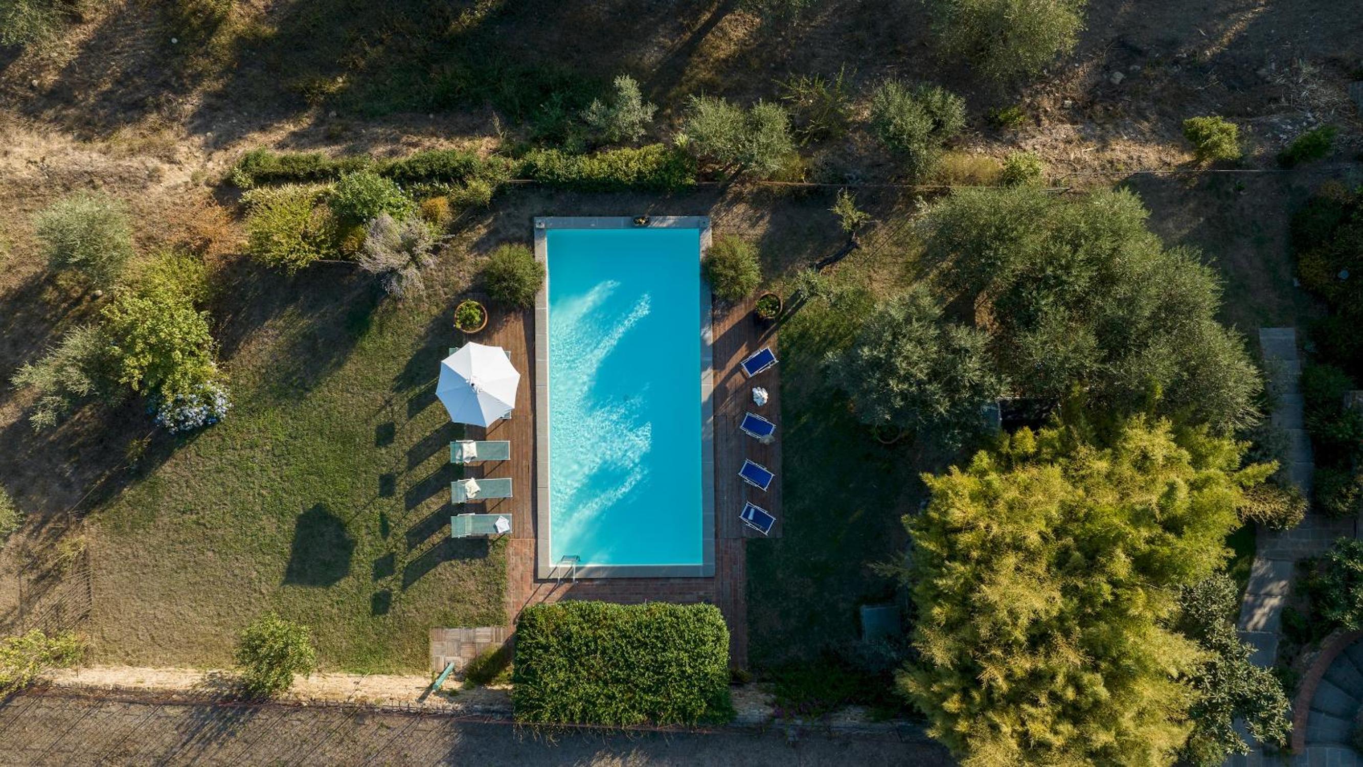 VILLA TREGGIAIA 12&2, Emma Villas