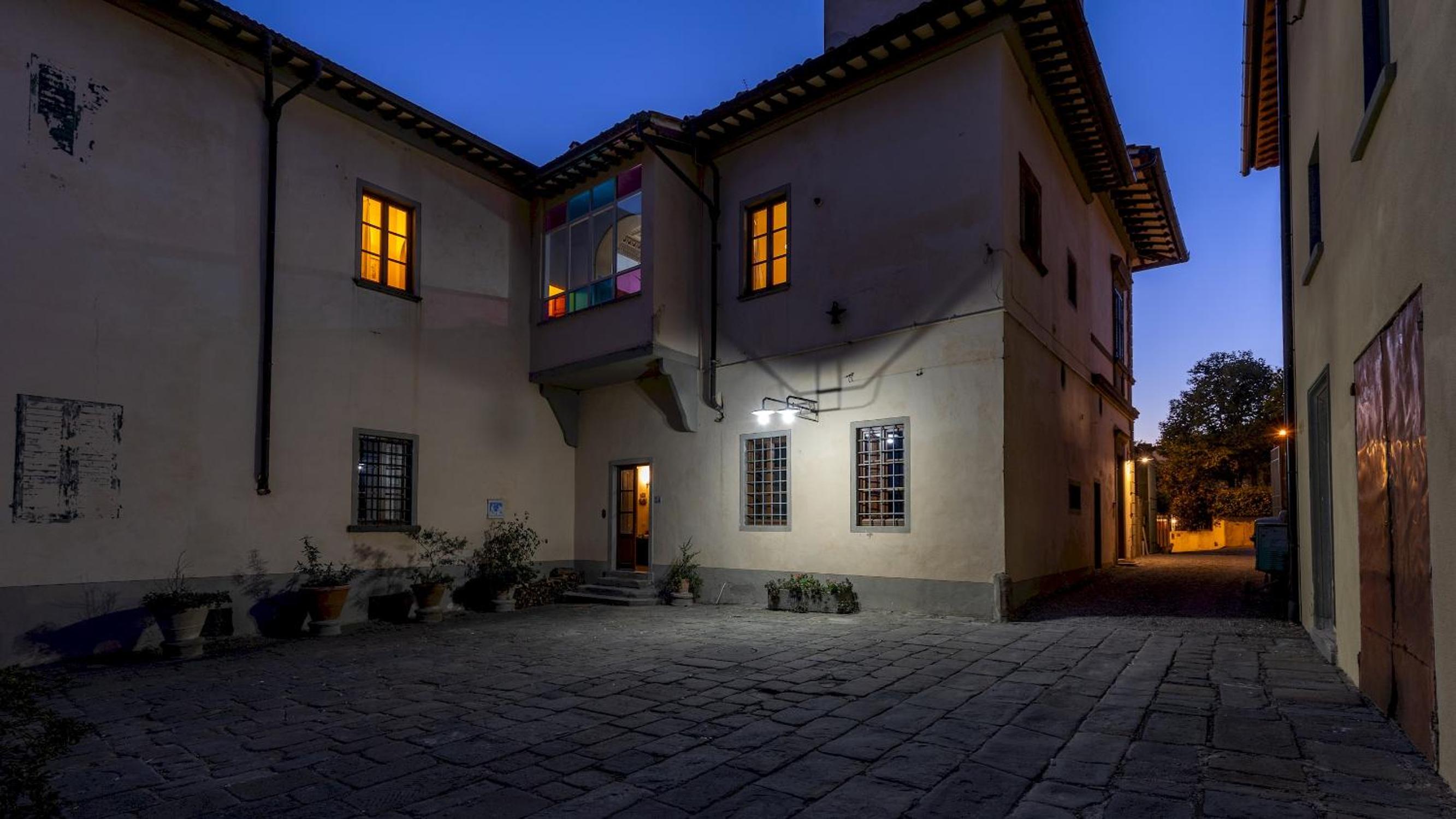 VILLA TREGGIAIA 12&2, Emma Villas