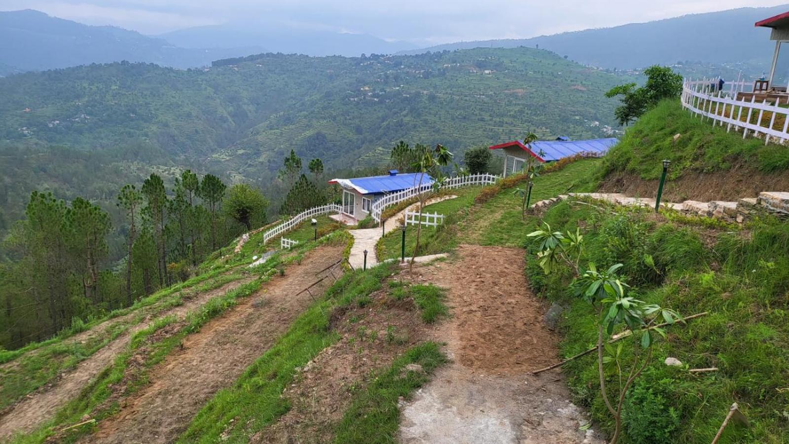 Adaara Retreat - Pet Friendly Cottages, Almora