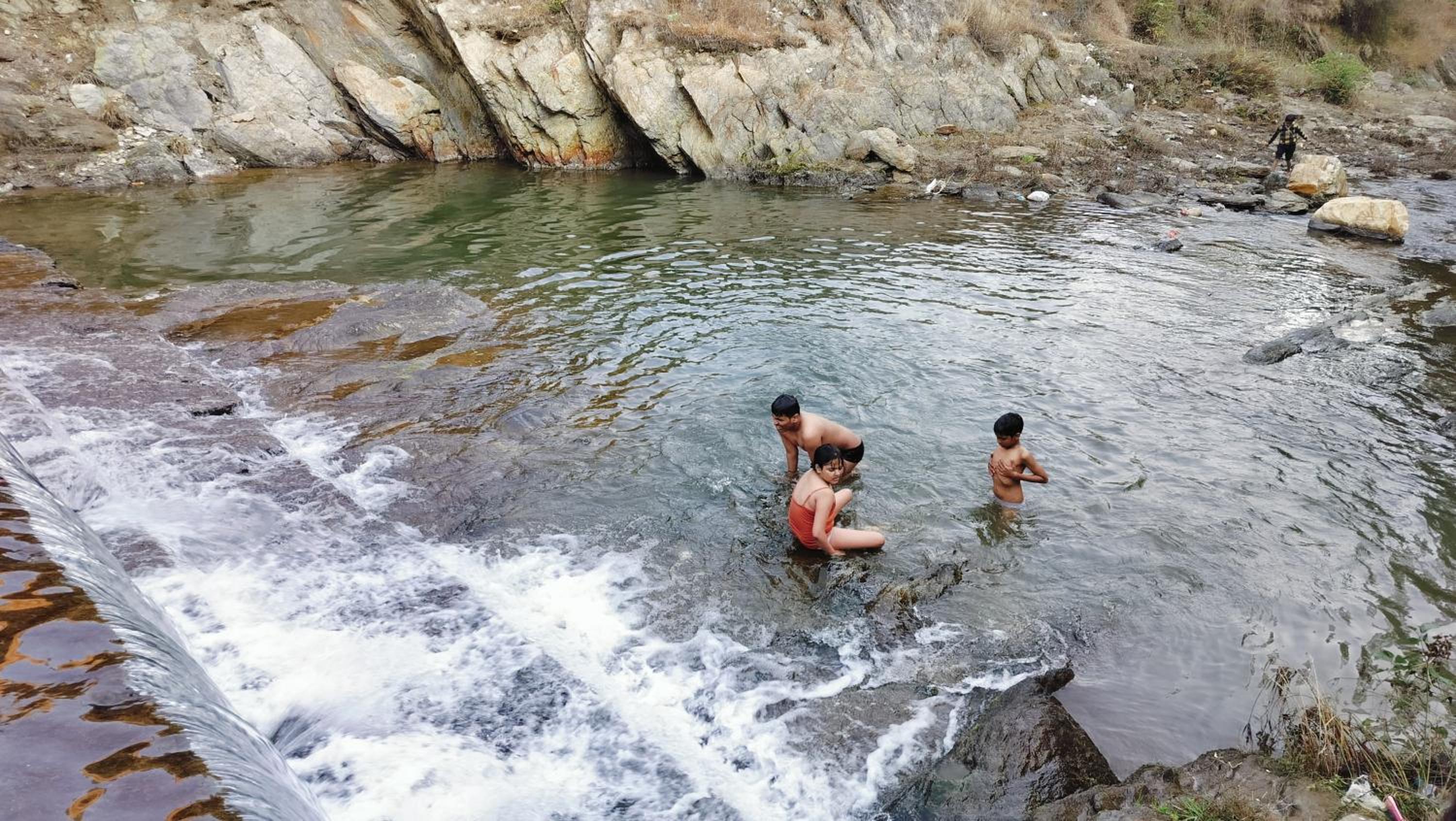 Adaara Retreat - Pet Friendly Cottages, Almora