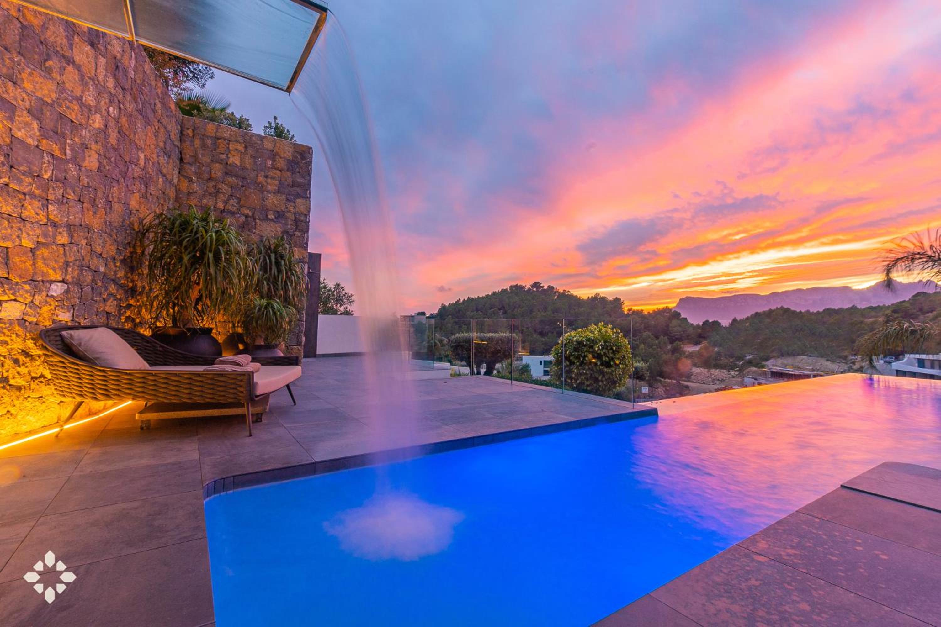 Villa Romeo by Abahana Luxe