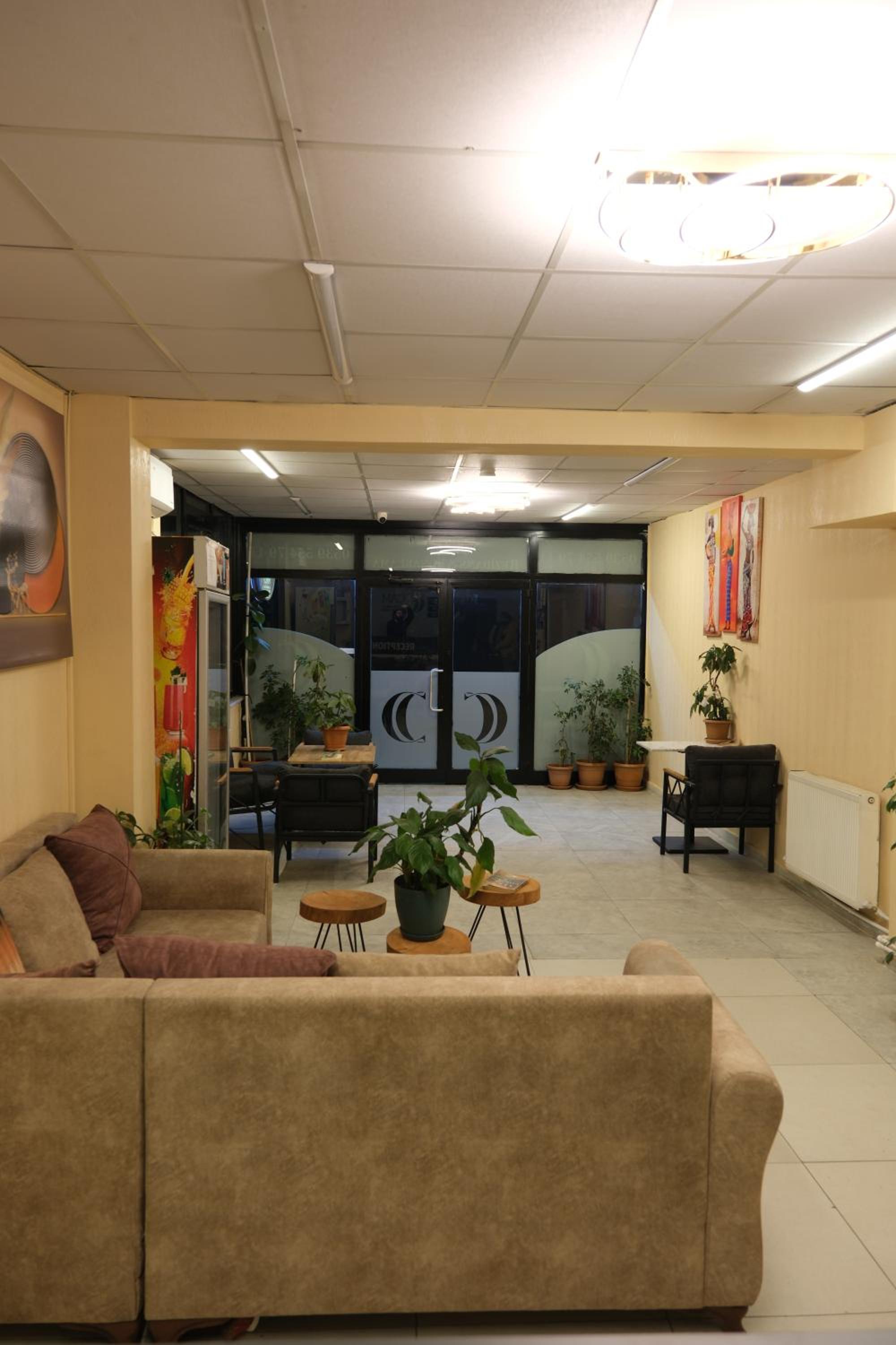 Photo 6