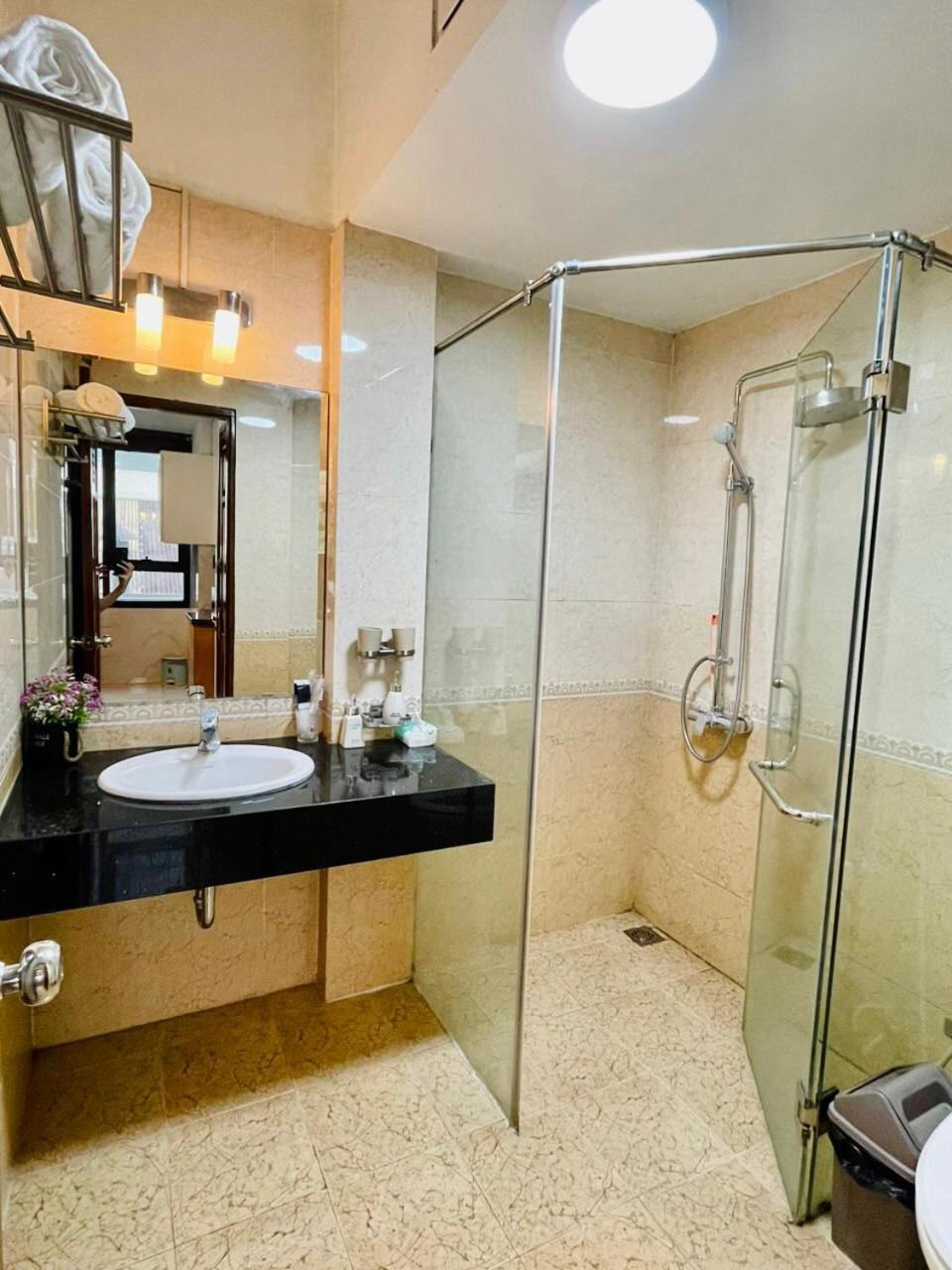 Kem Apartment 18 Ngô Quyền