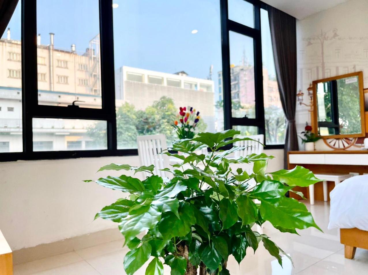 Kem Apartment 18 Ngô Quyền