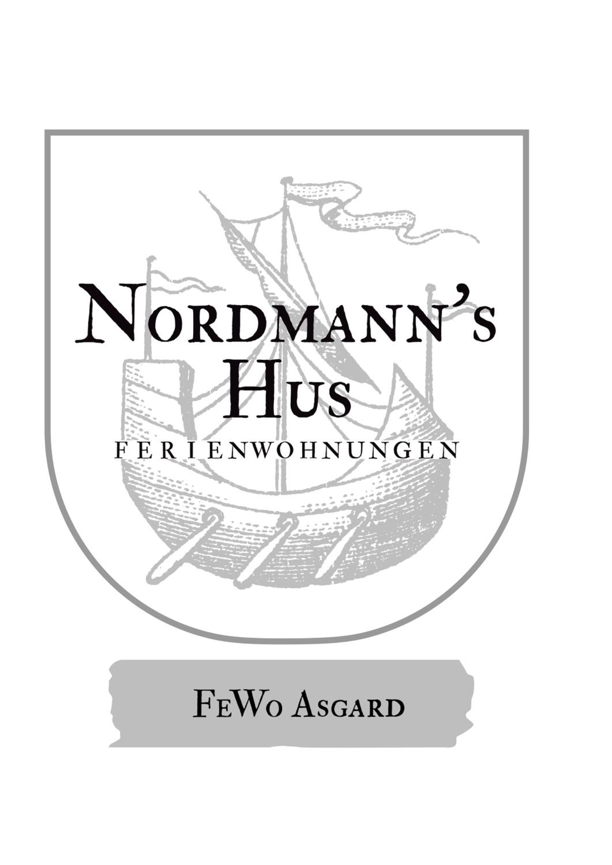 WIKINGERBUDE by Nordmann's Hus - mit großem Balkon, Garage & XXL- Sofa für bis zu 4 Personen