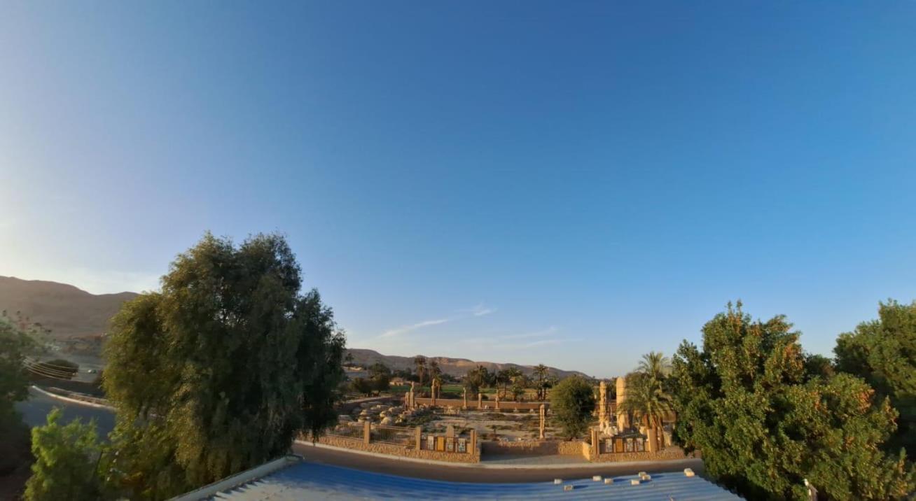 Amenhotep Apartments